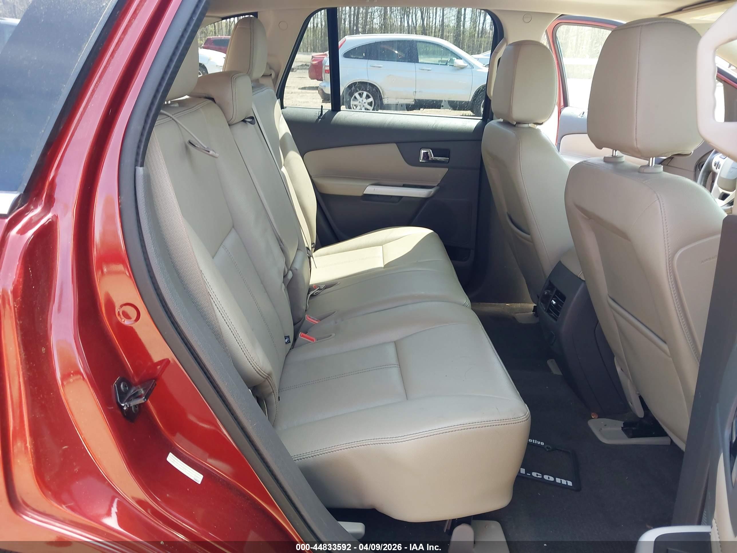 FORD EDGE image 8