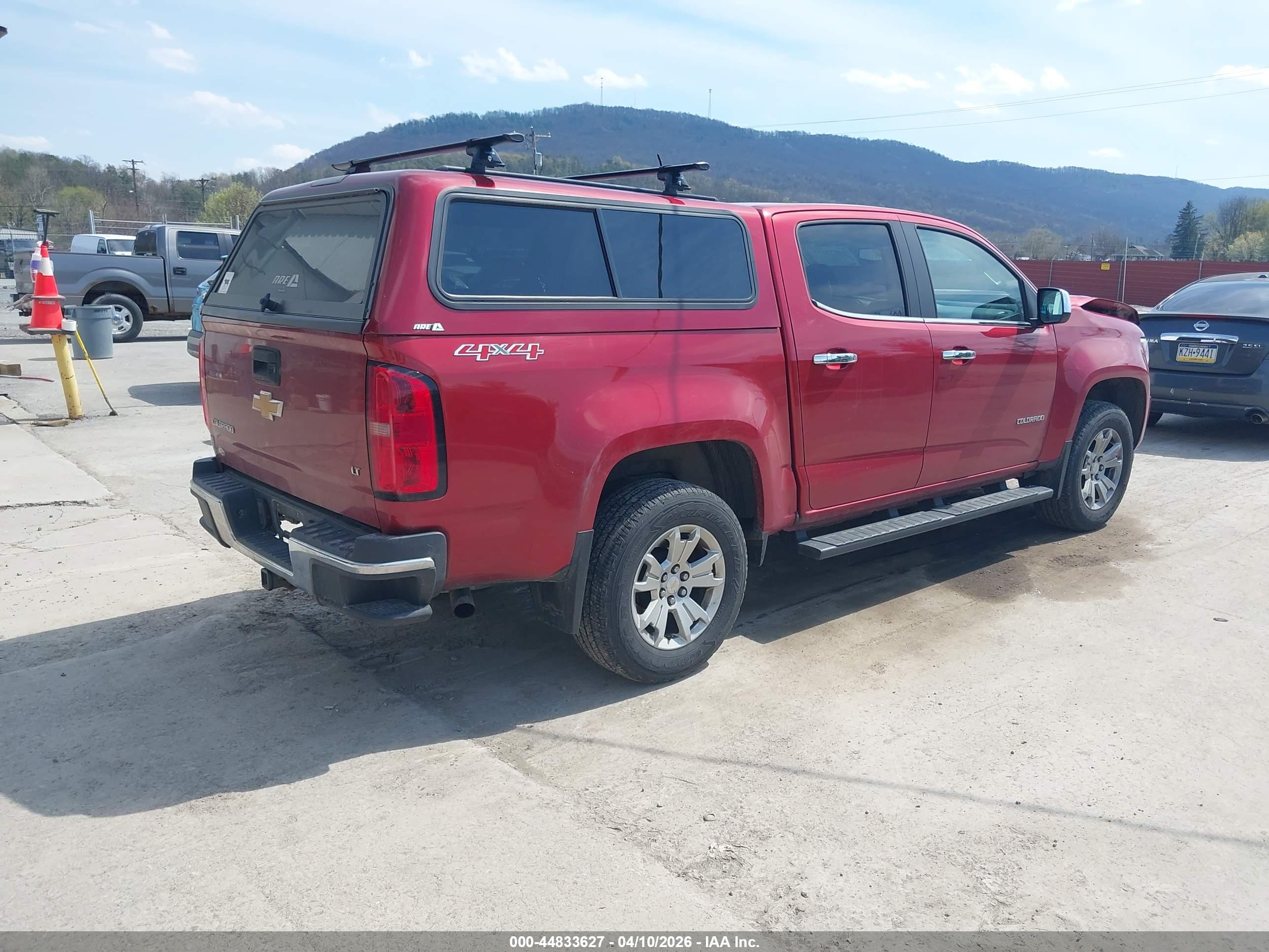 CHEVROLET COLORADO image 4