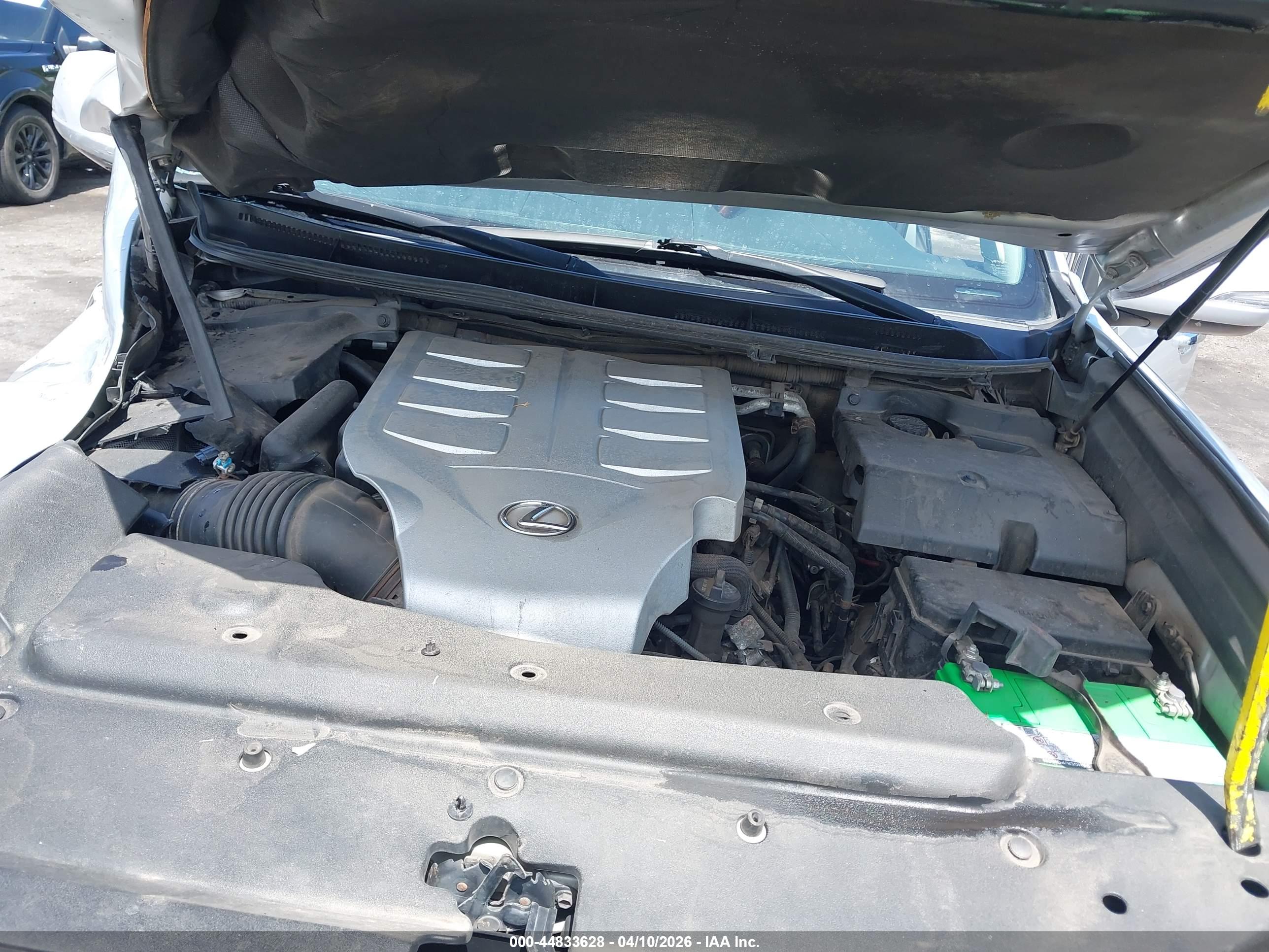 LEXUS GX image 10