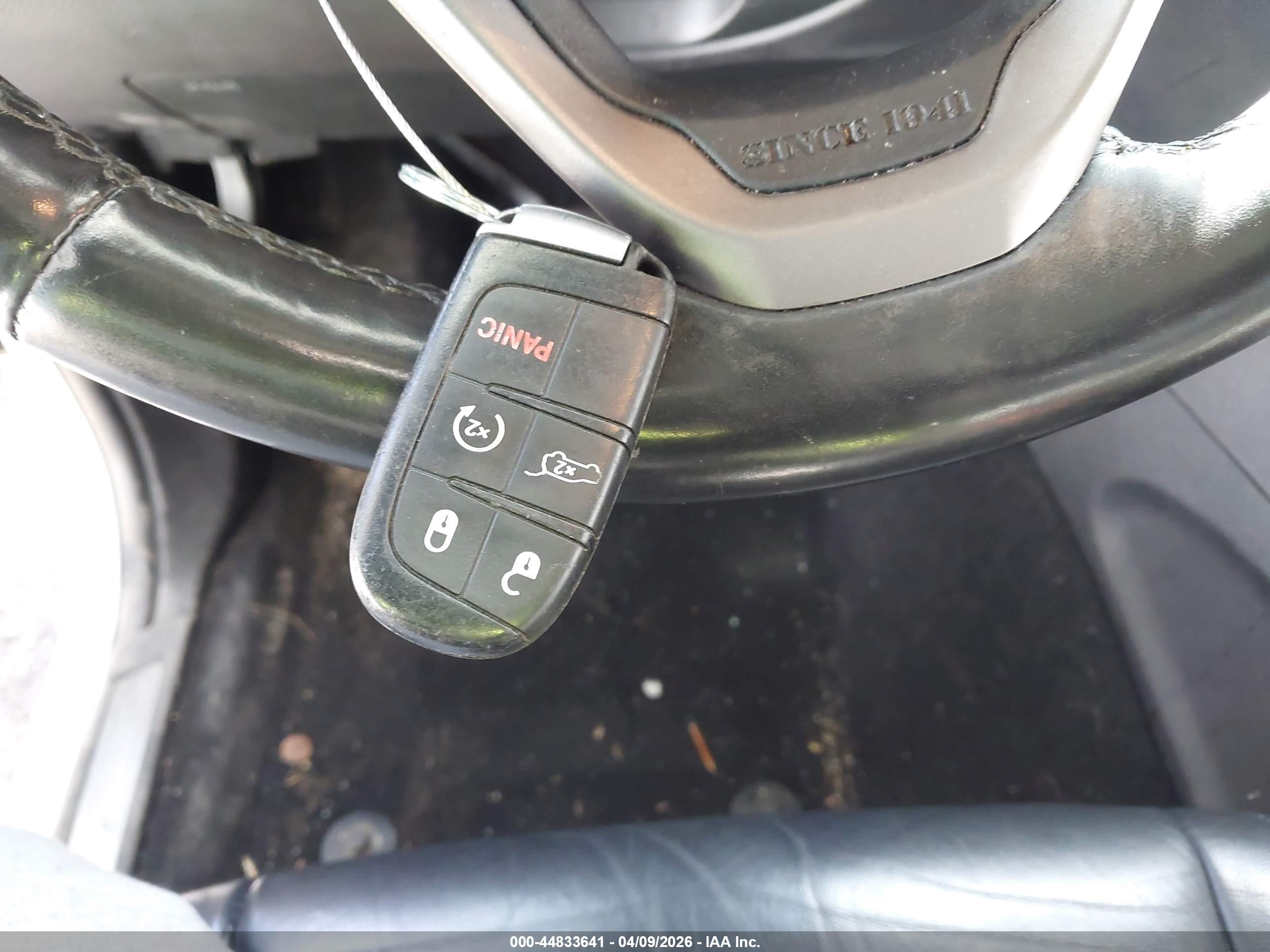 JEEP GRAND image 11
