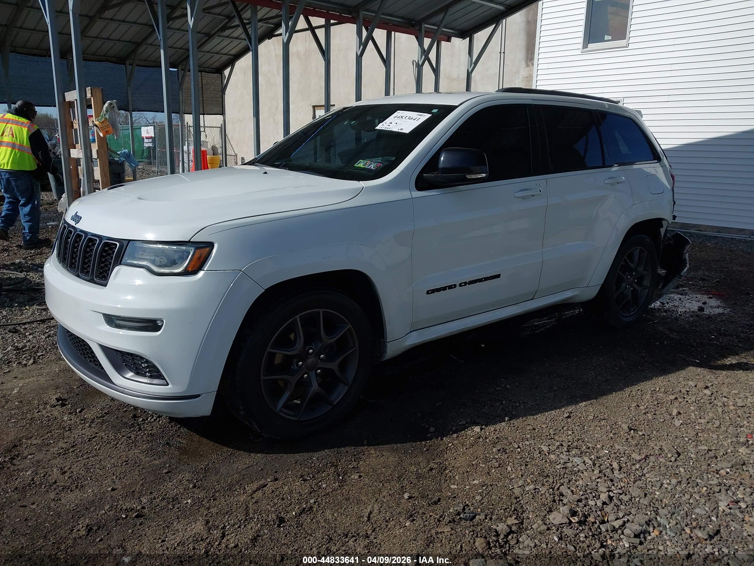 JEEP GRAND image 2