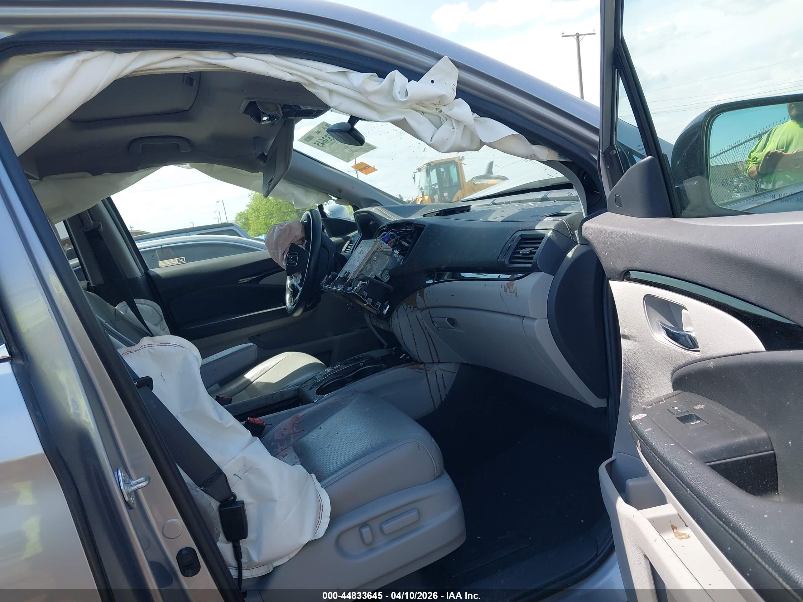 HONDA PILOT image 5