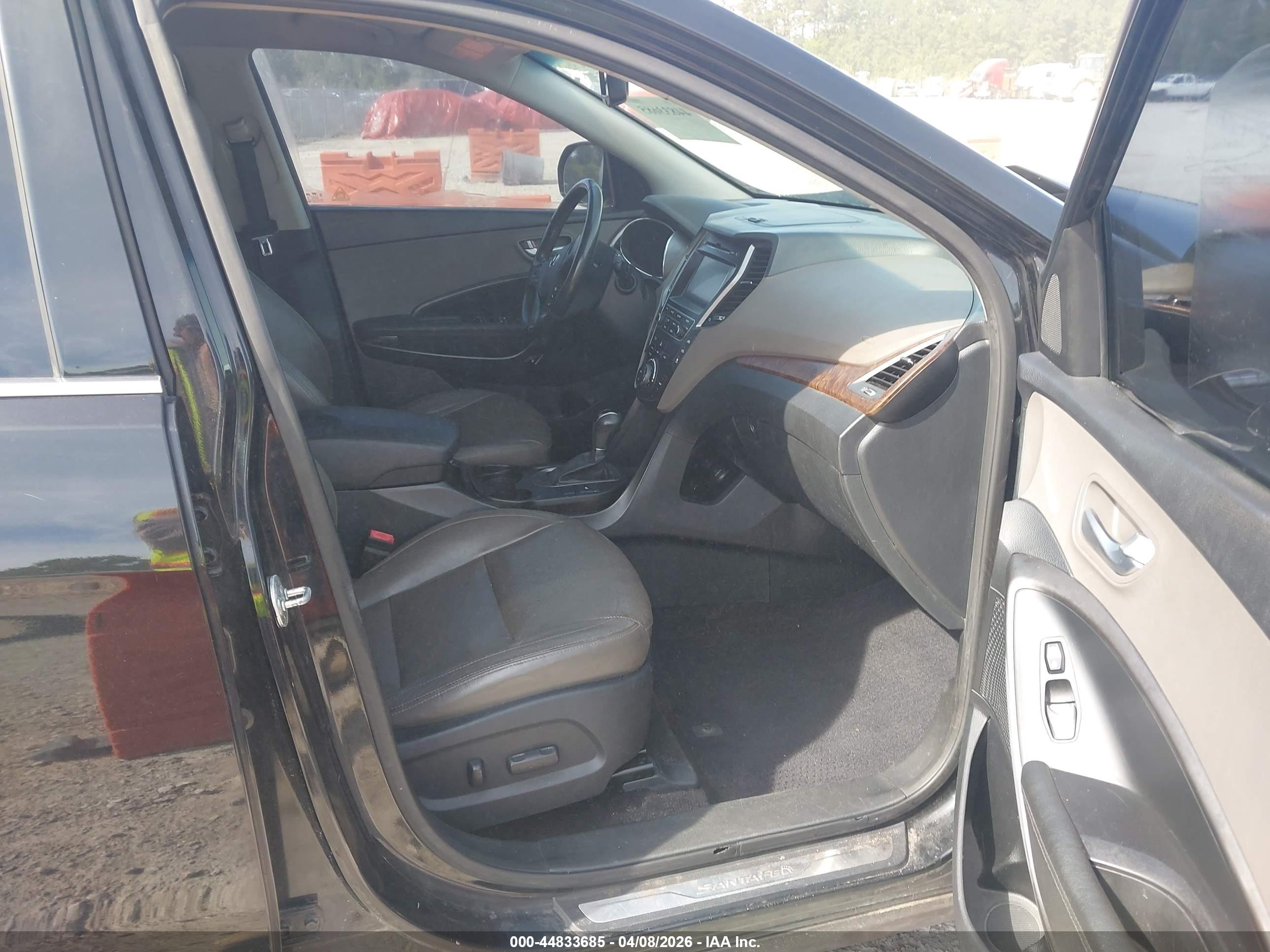 HYUNDAI SANTA image 5