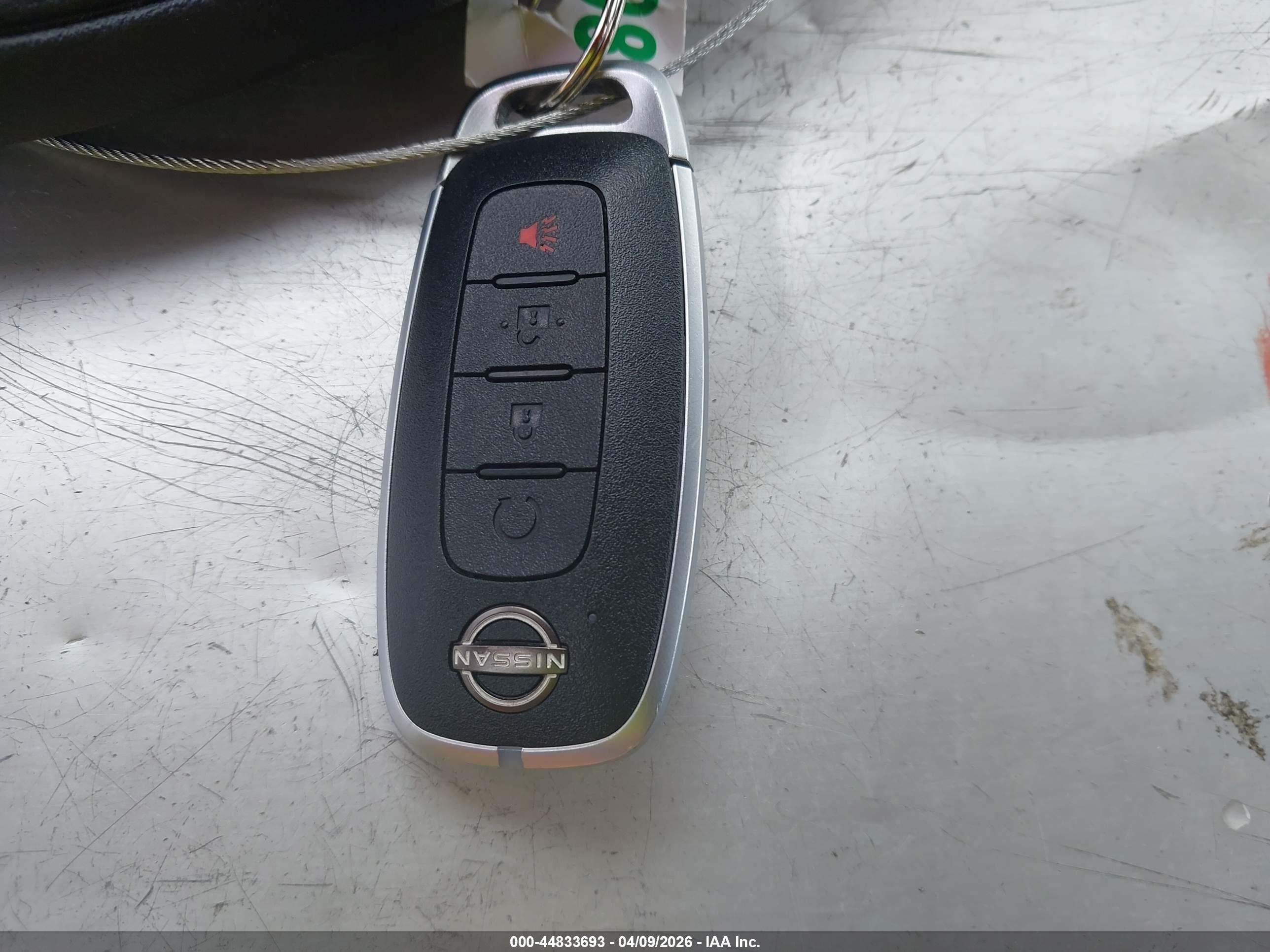 NISSAN KICKS image 11