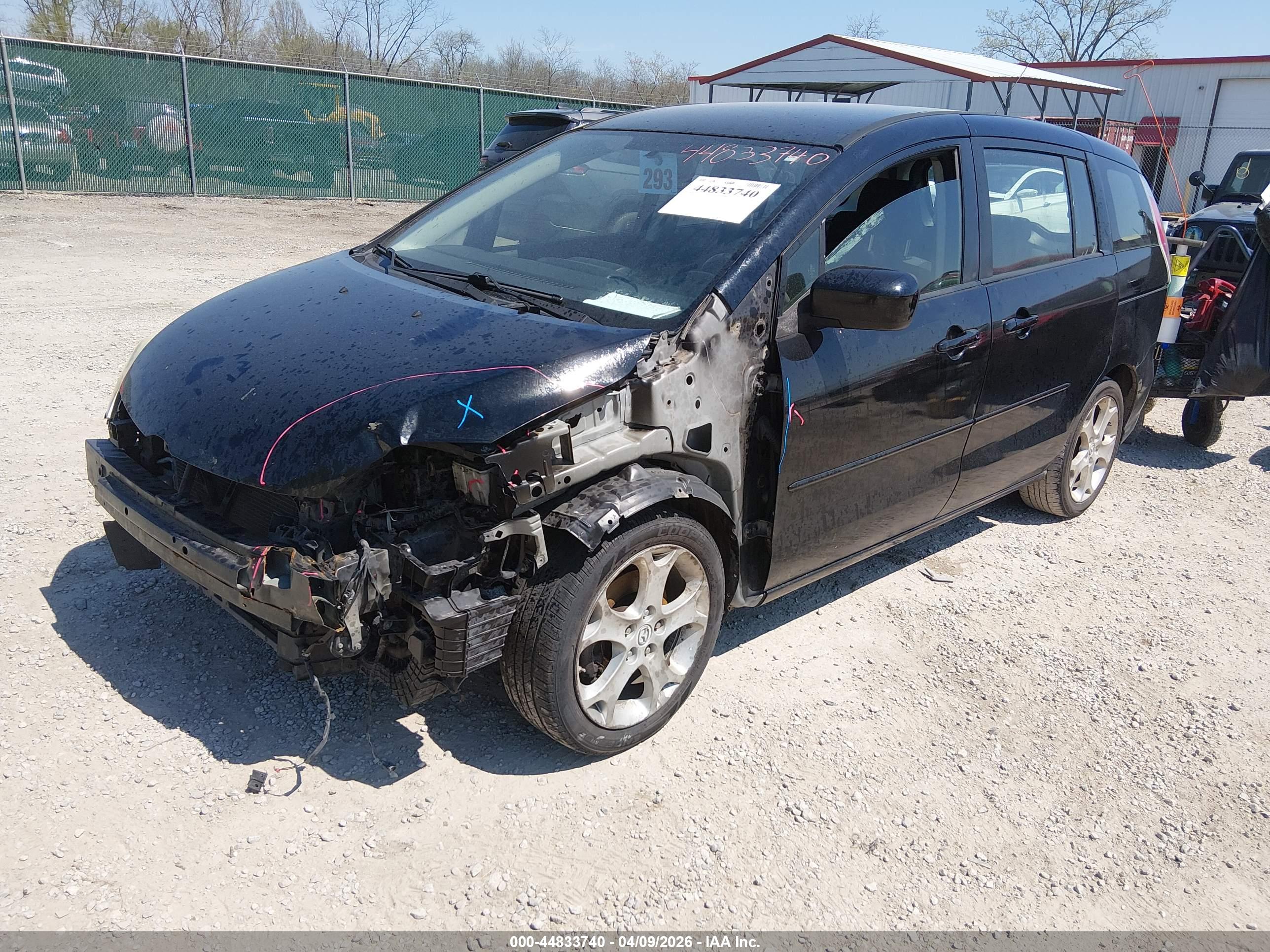 MAZDA MAZDA5 image 2
