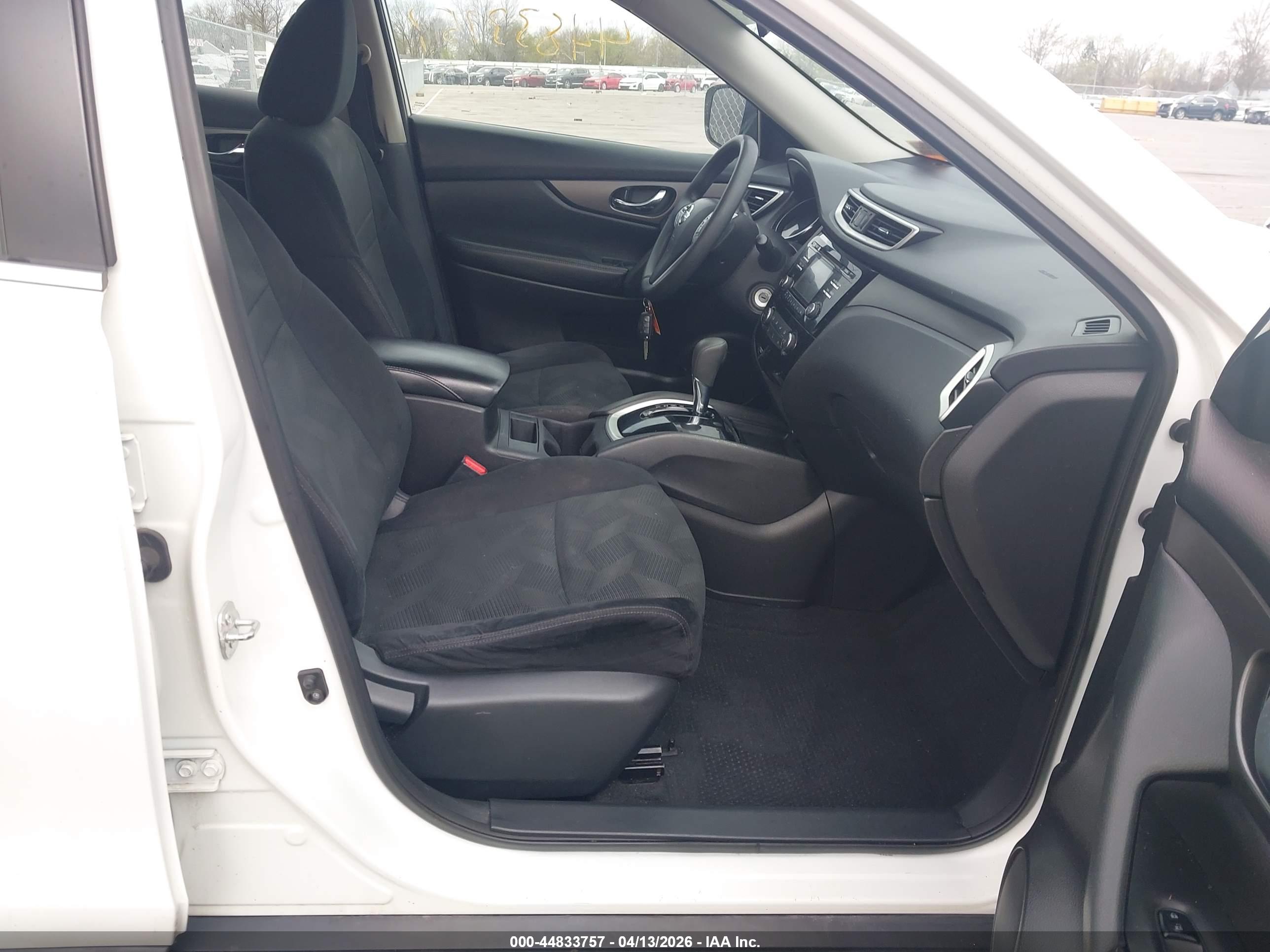 NISSAN ROGUE image 5