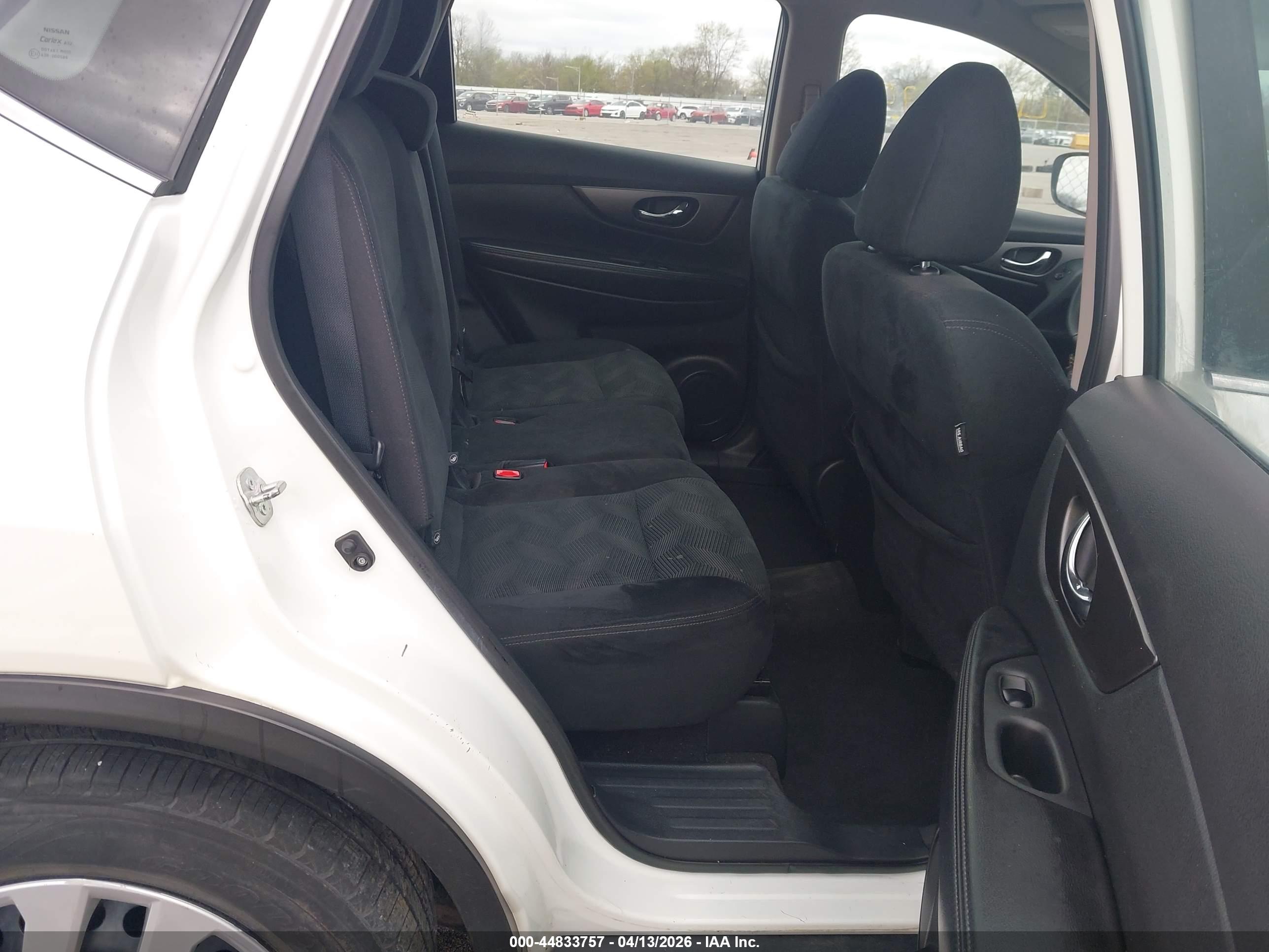 NISSAN ROGUE image 8