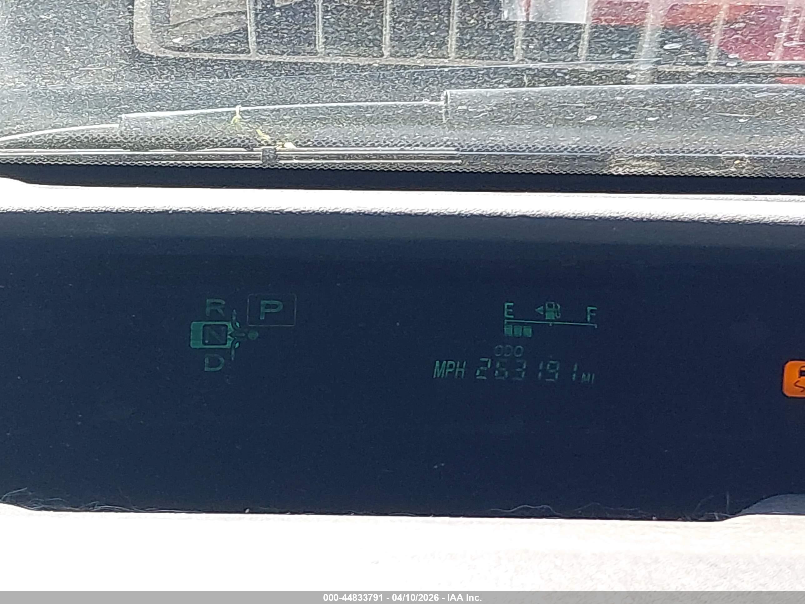 TOYOTA PRIUS image 7