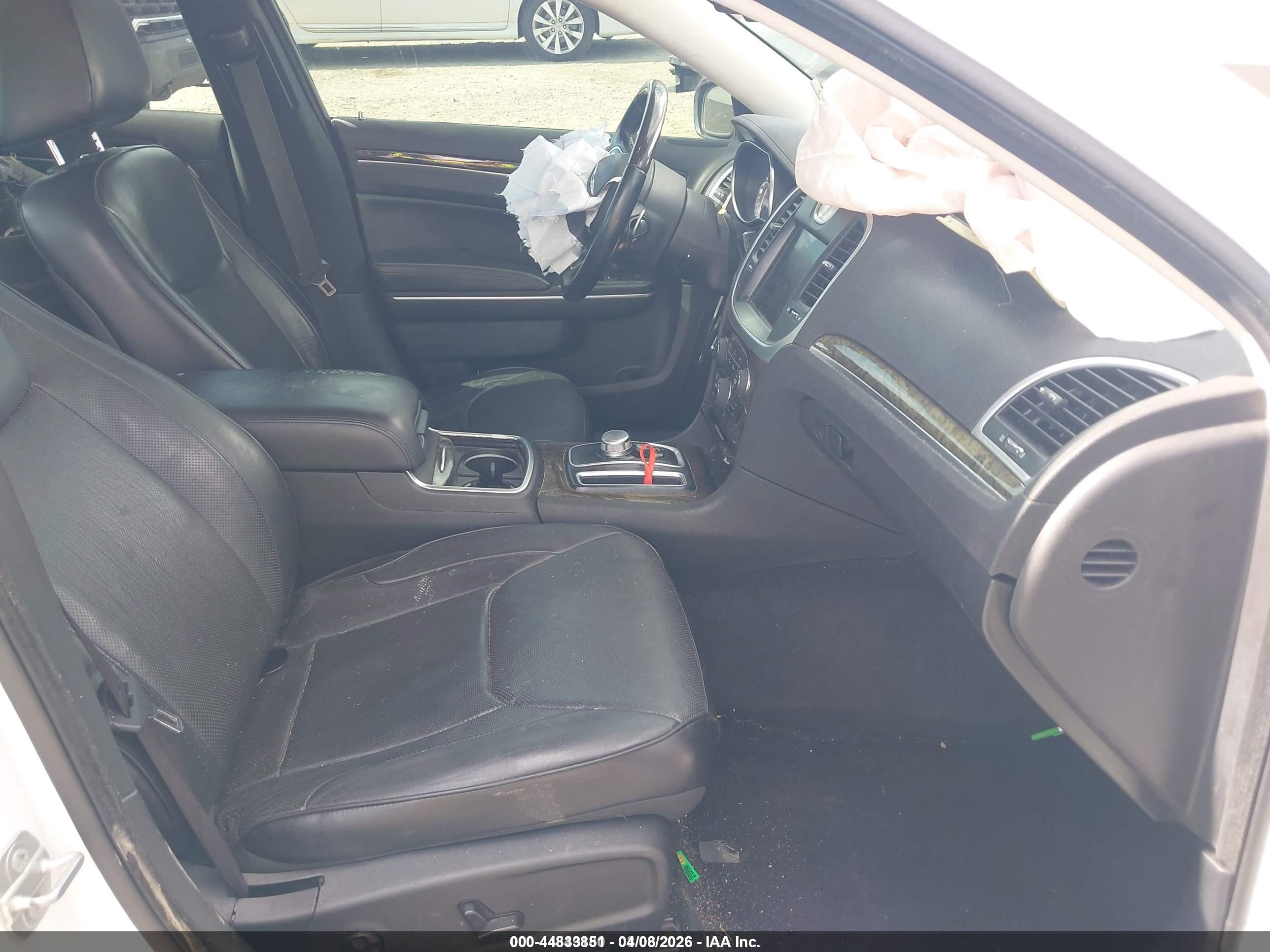 CHRYSLER 300C image 5