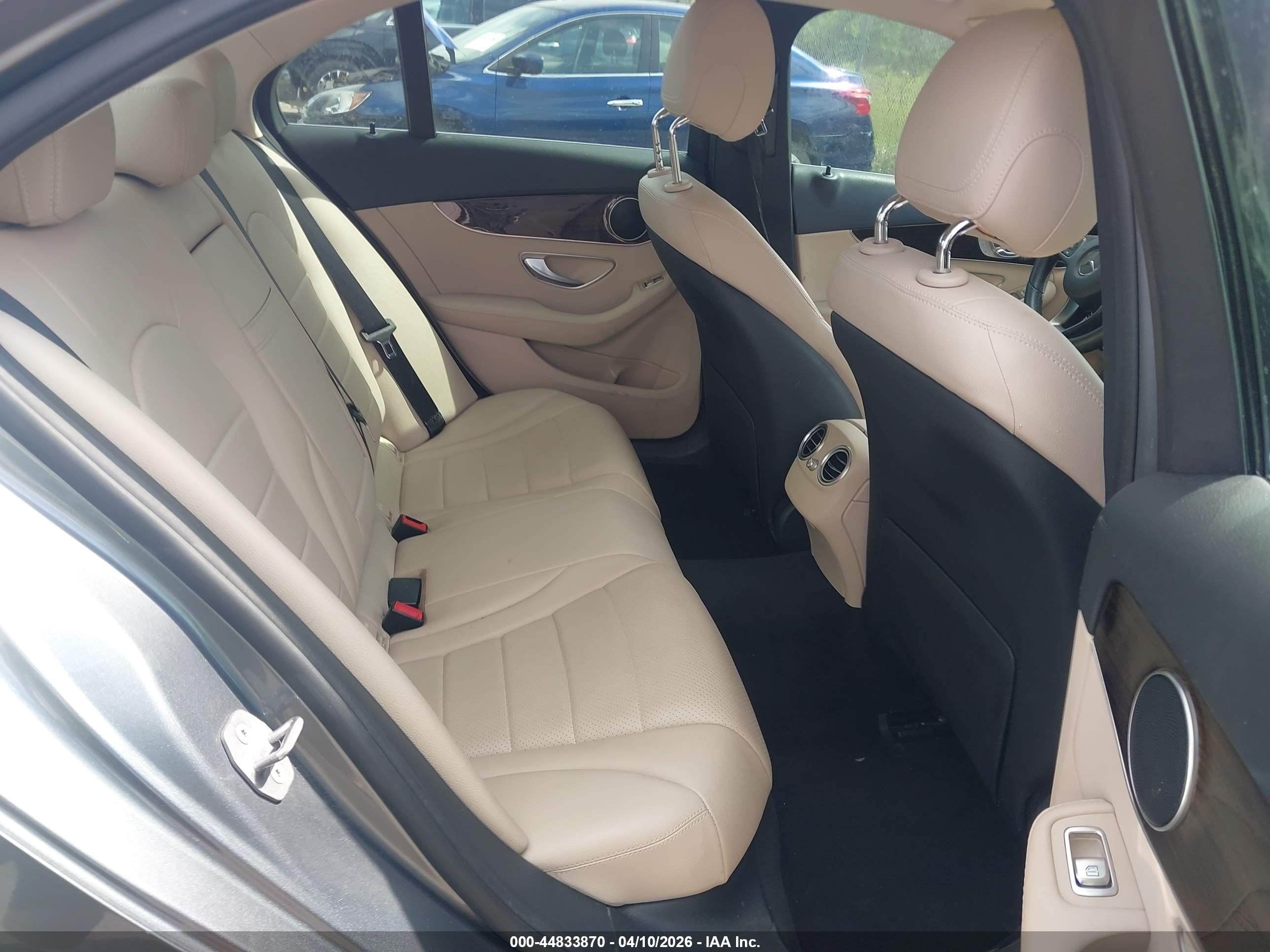 MERCEDES-BENZ C image 8