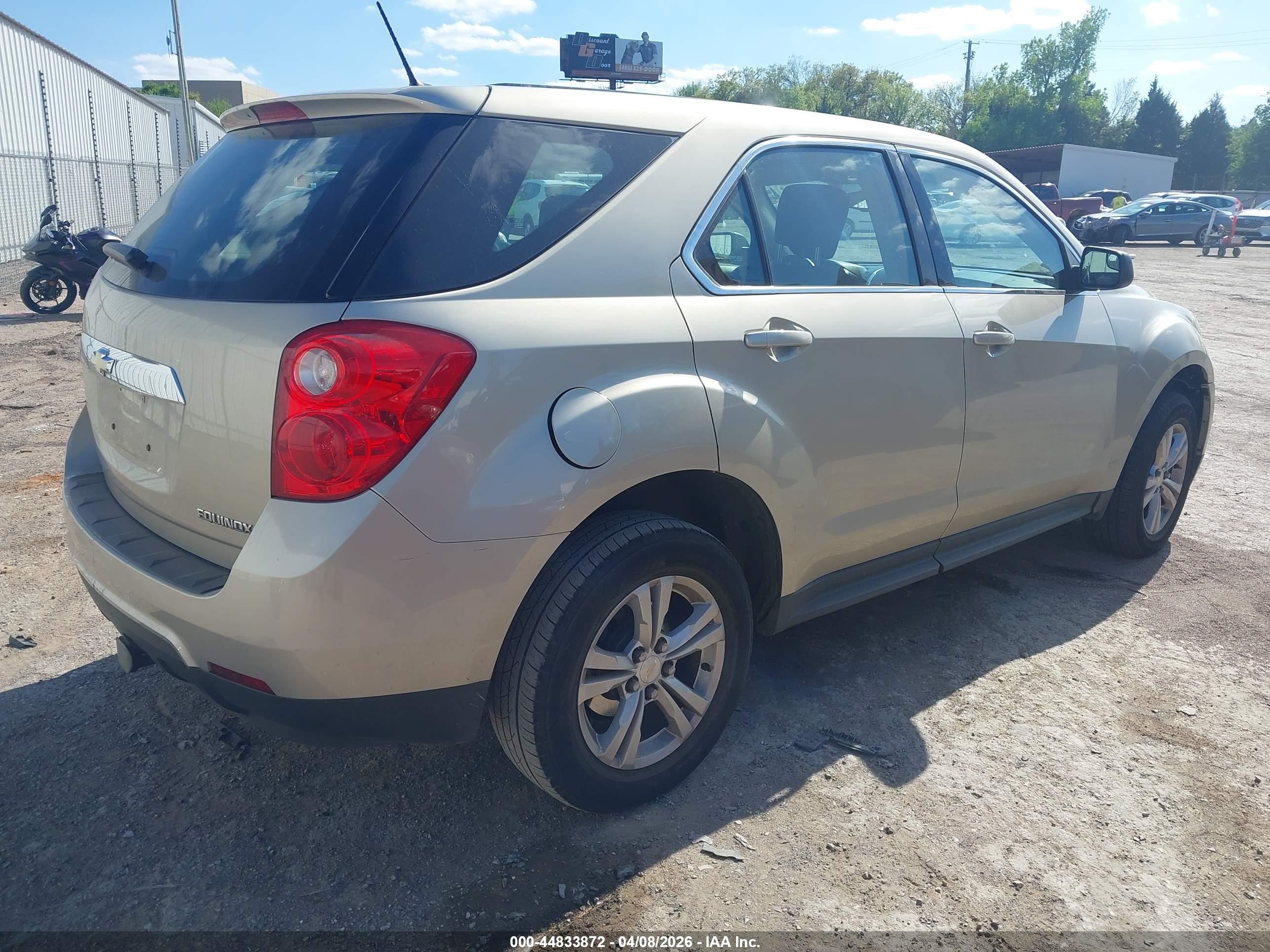 CHEVROLET EQUINOX image 4
