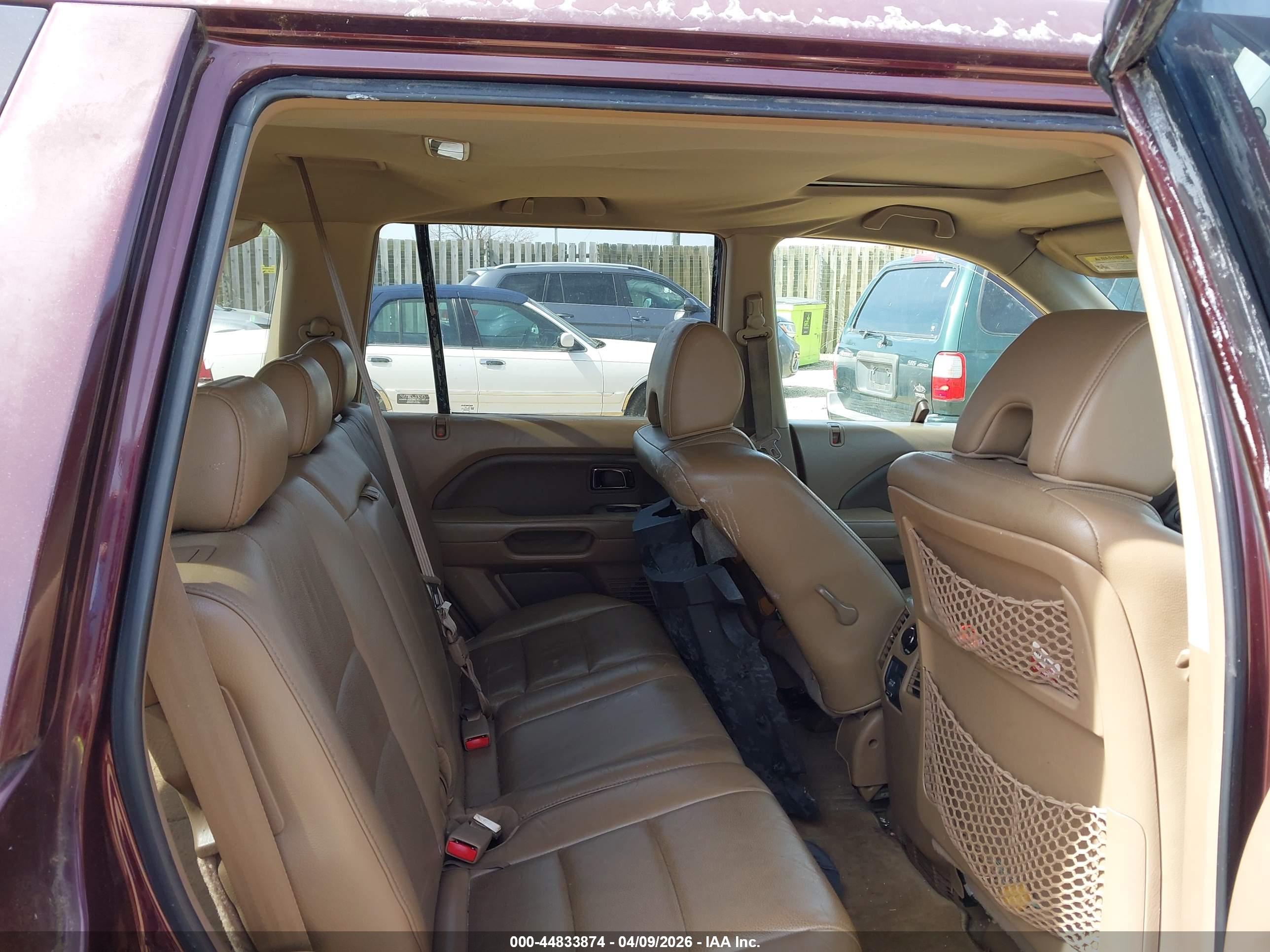 HONDA PILOT image 8