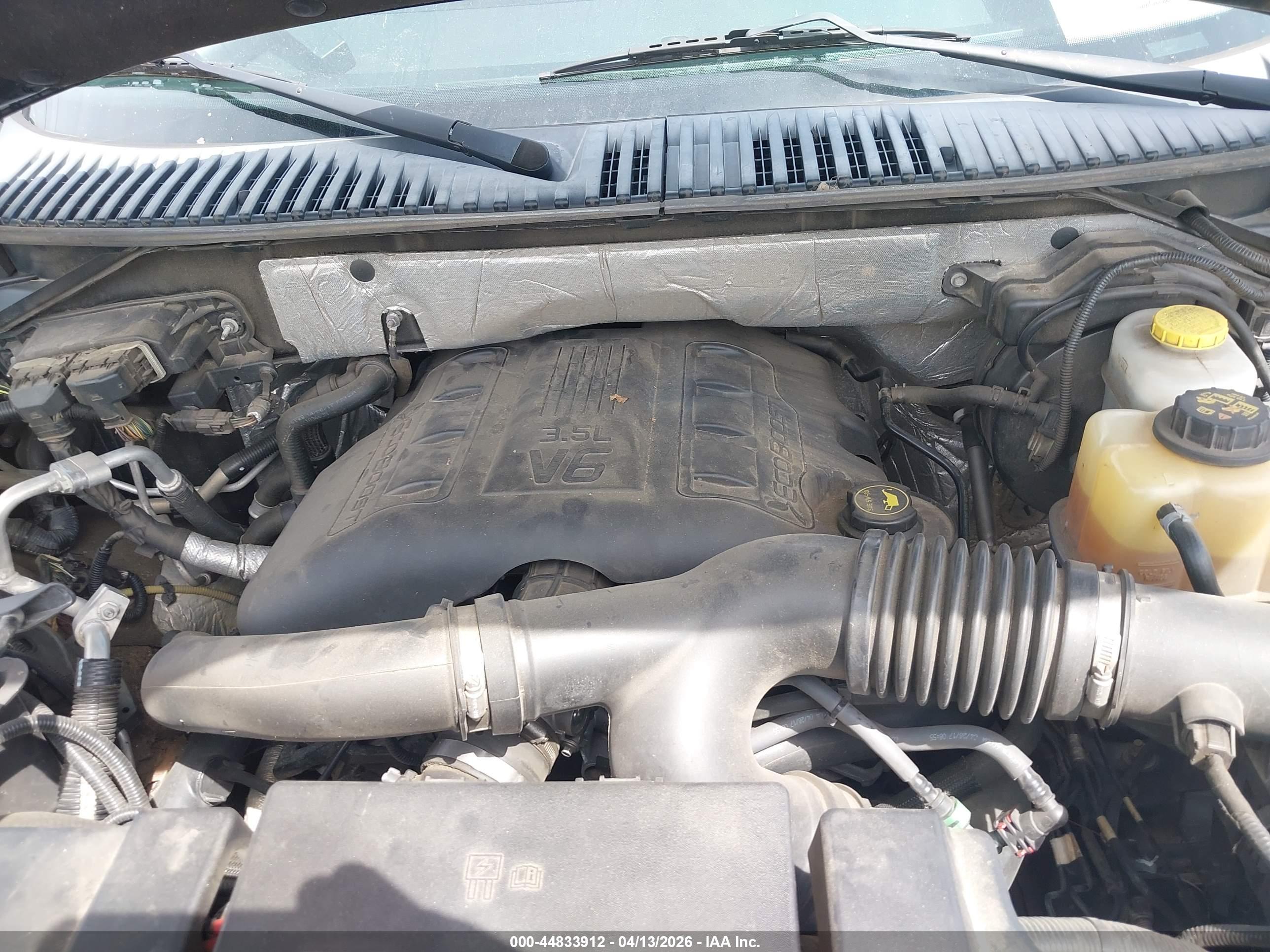 FORD EXPEDITION image 10