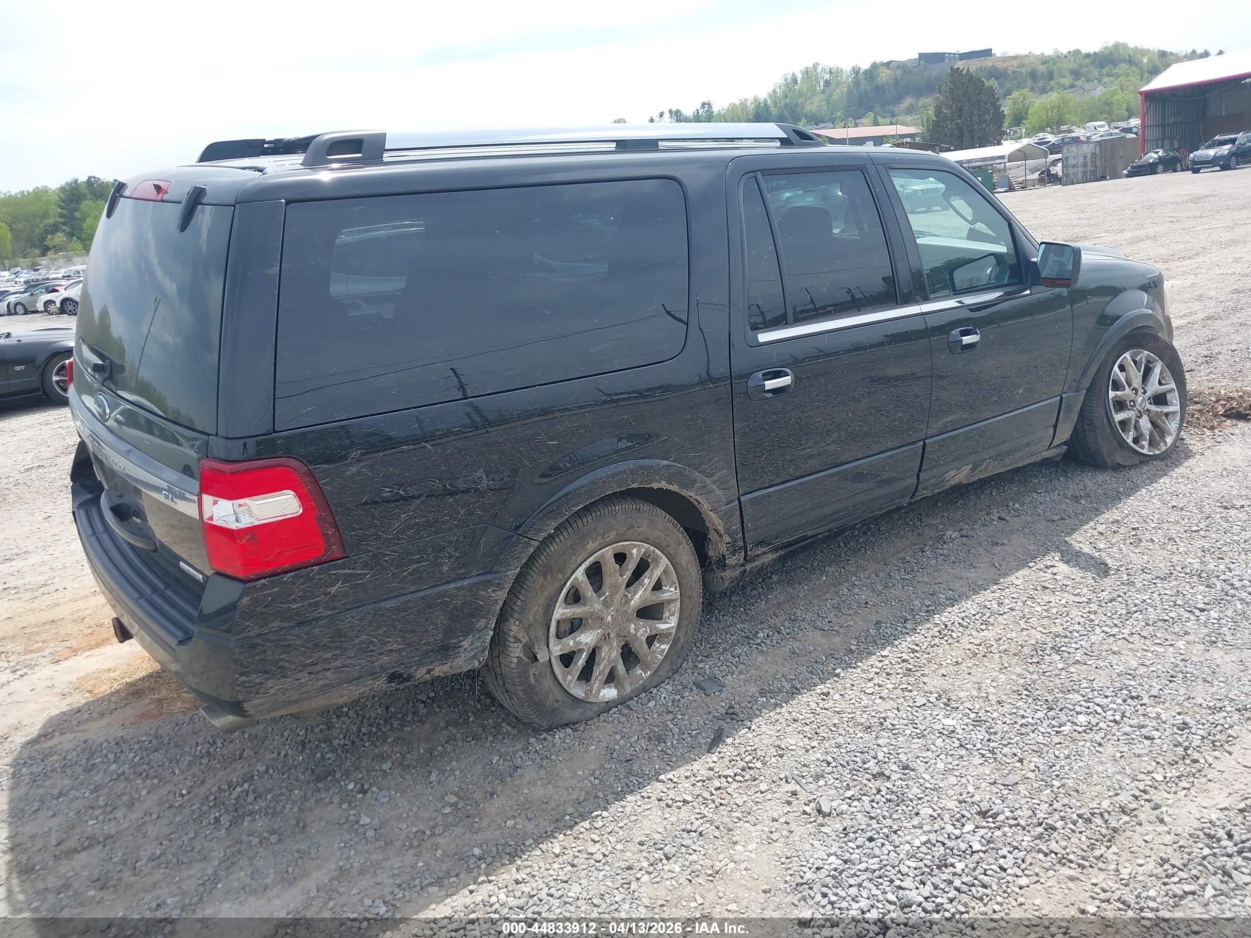 FORD EXPEDITION image 4