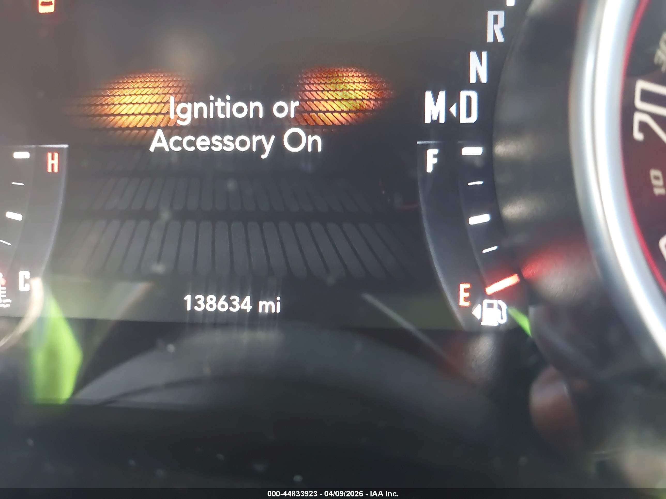 DODGE CHALLENGER image 7