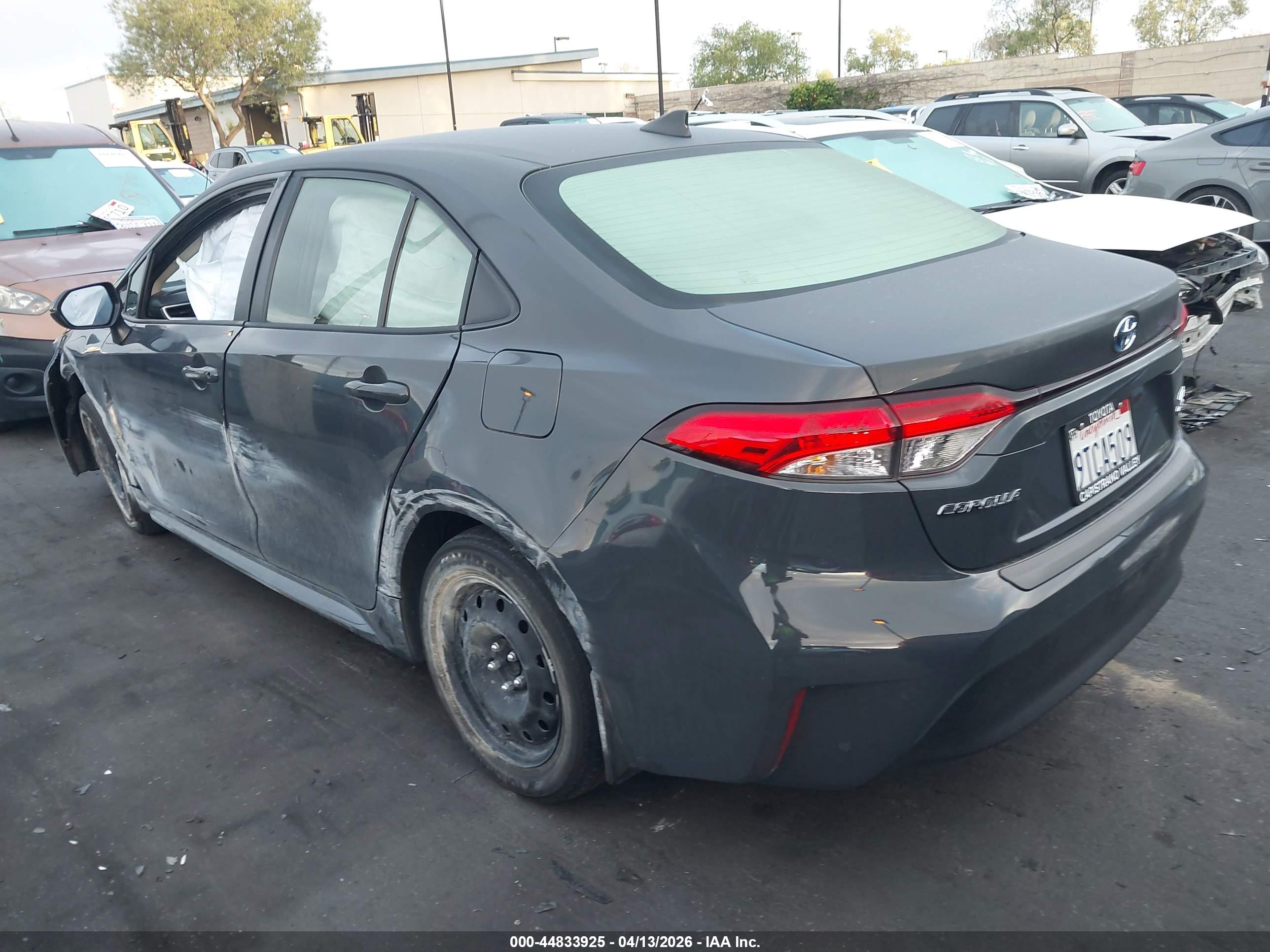 TOYOTA COROLLA image 3