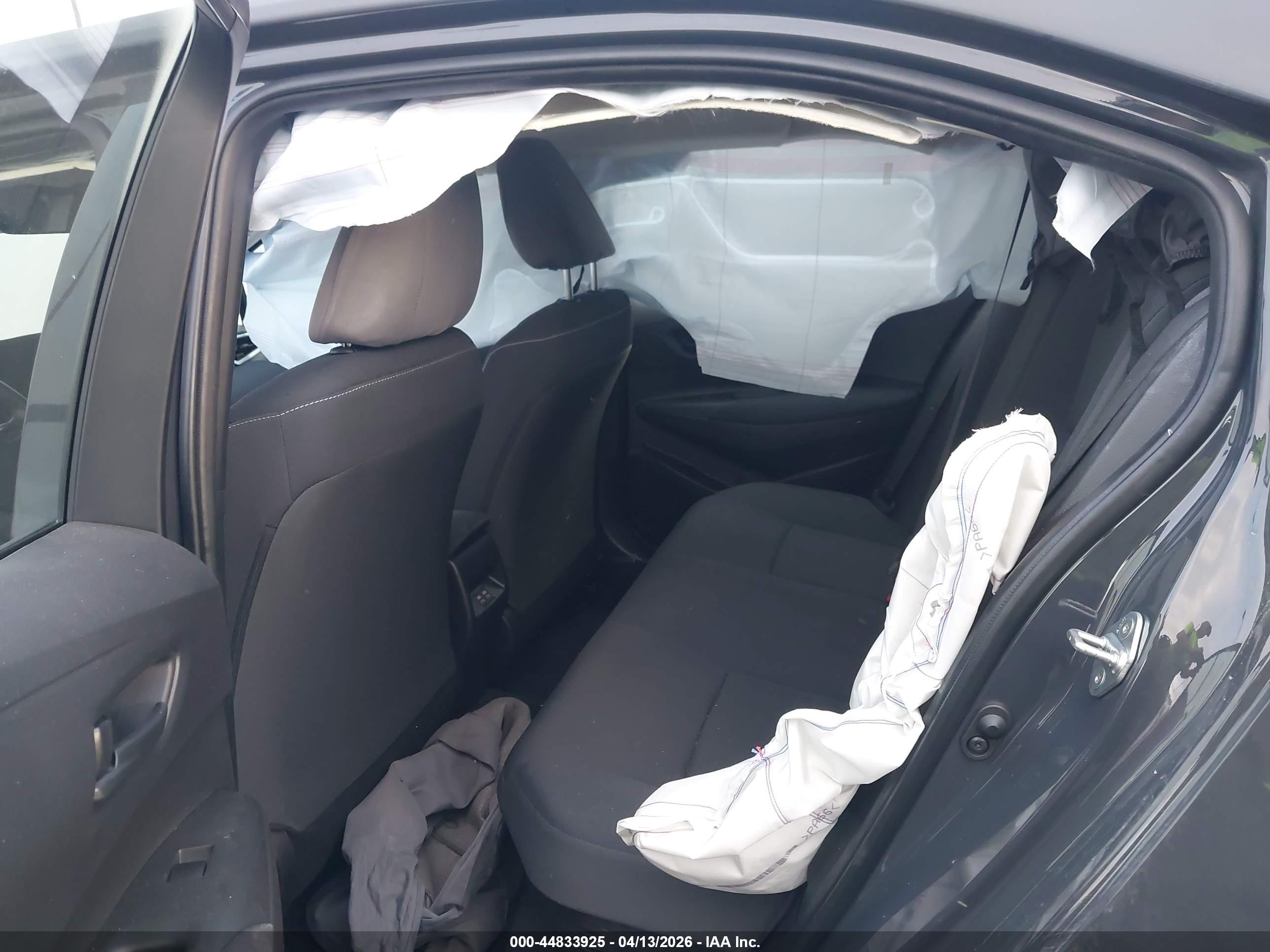 TOYOTA COROLLA image 8