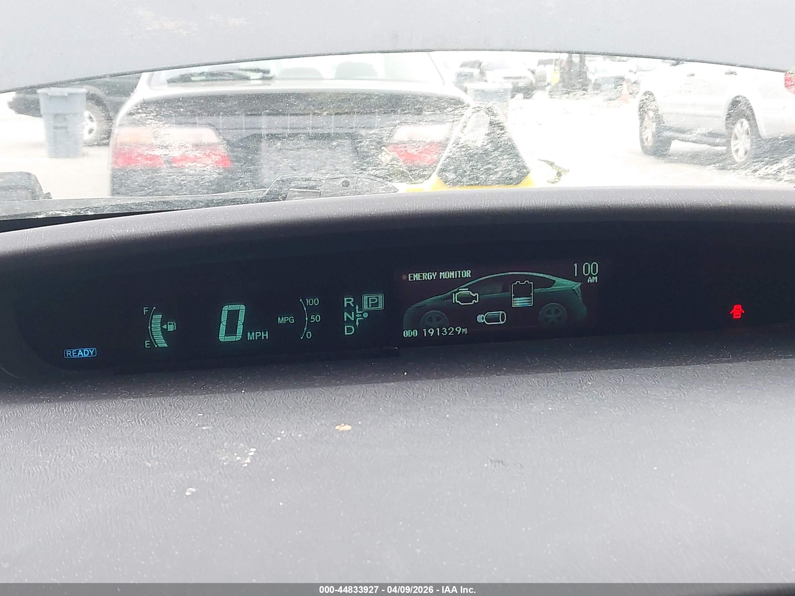 TOYOTA PRIUS image 7