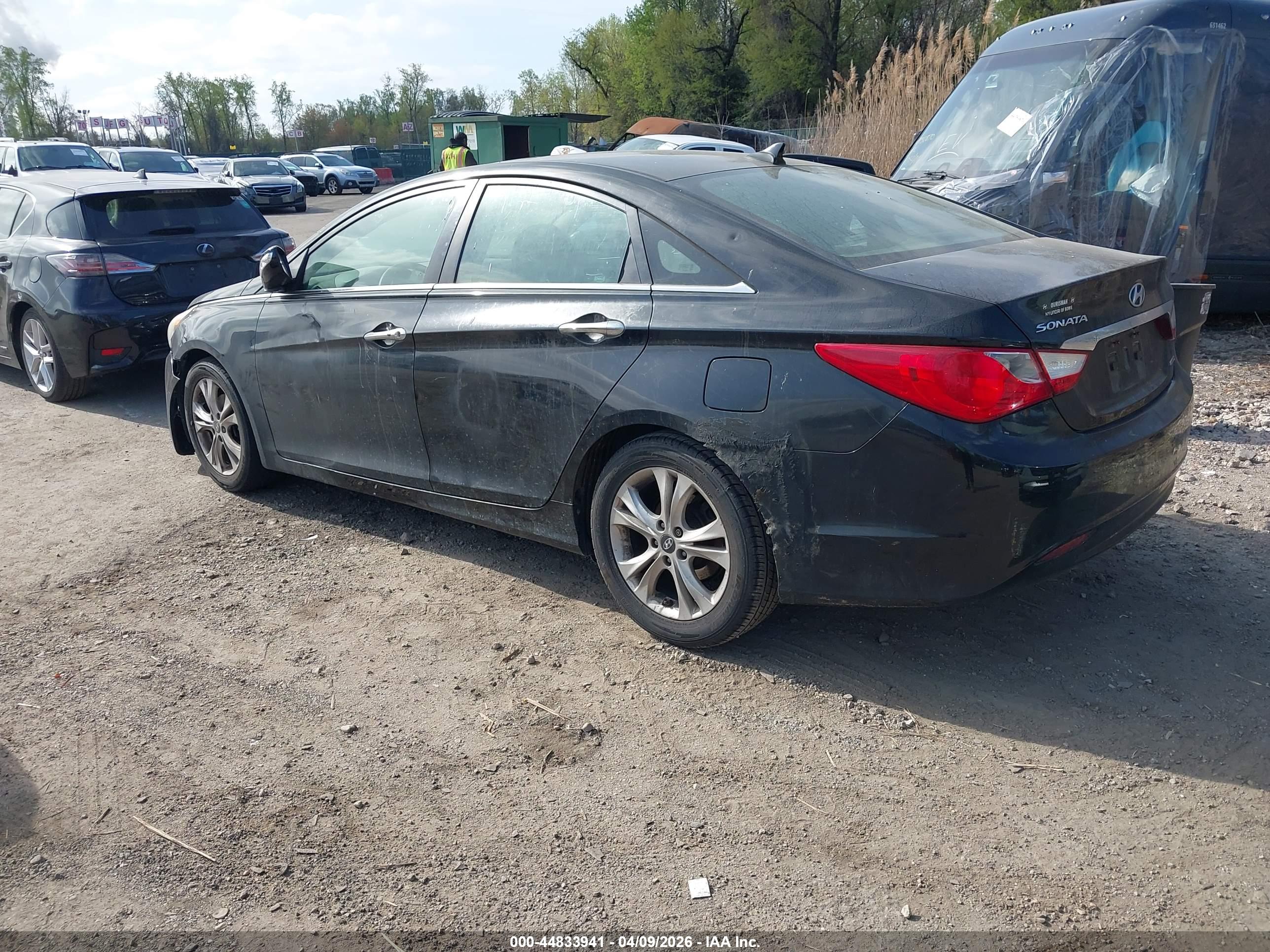 HYUNDAI SONATA image 3