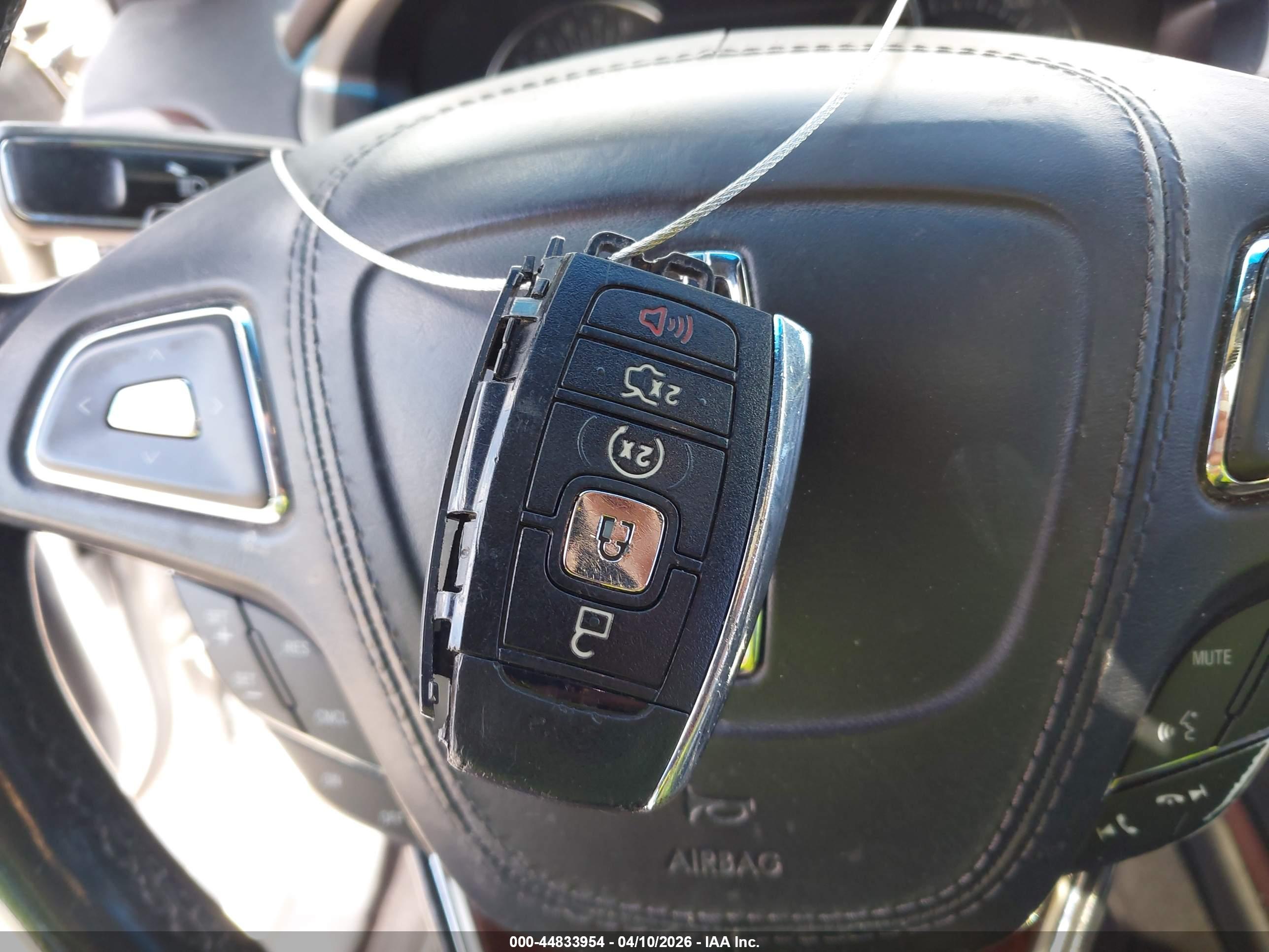 LINCOLN MKZ image 11