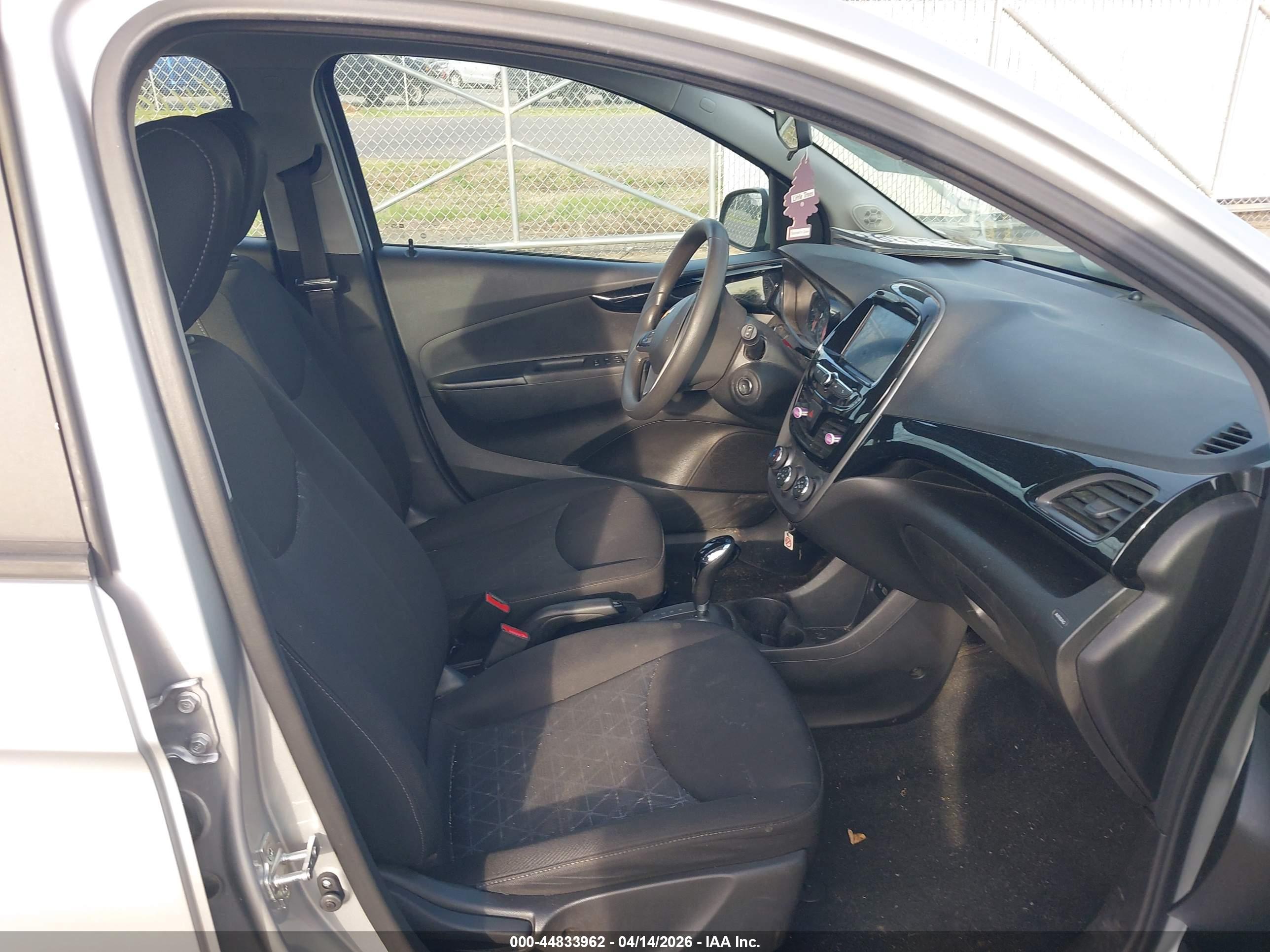CHEVROLET SPARK image 5