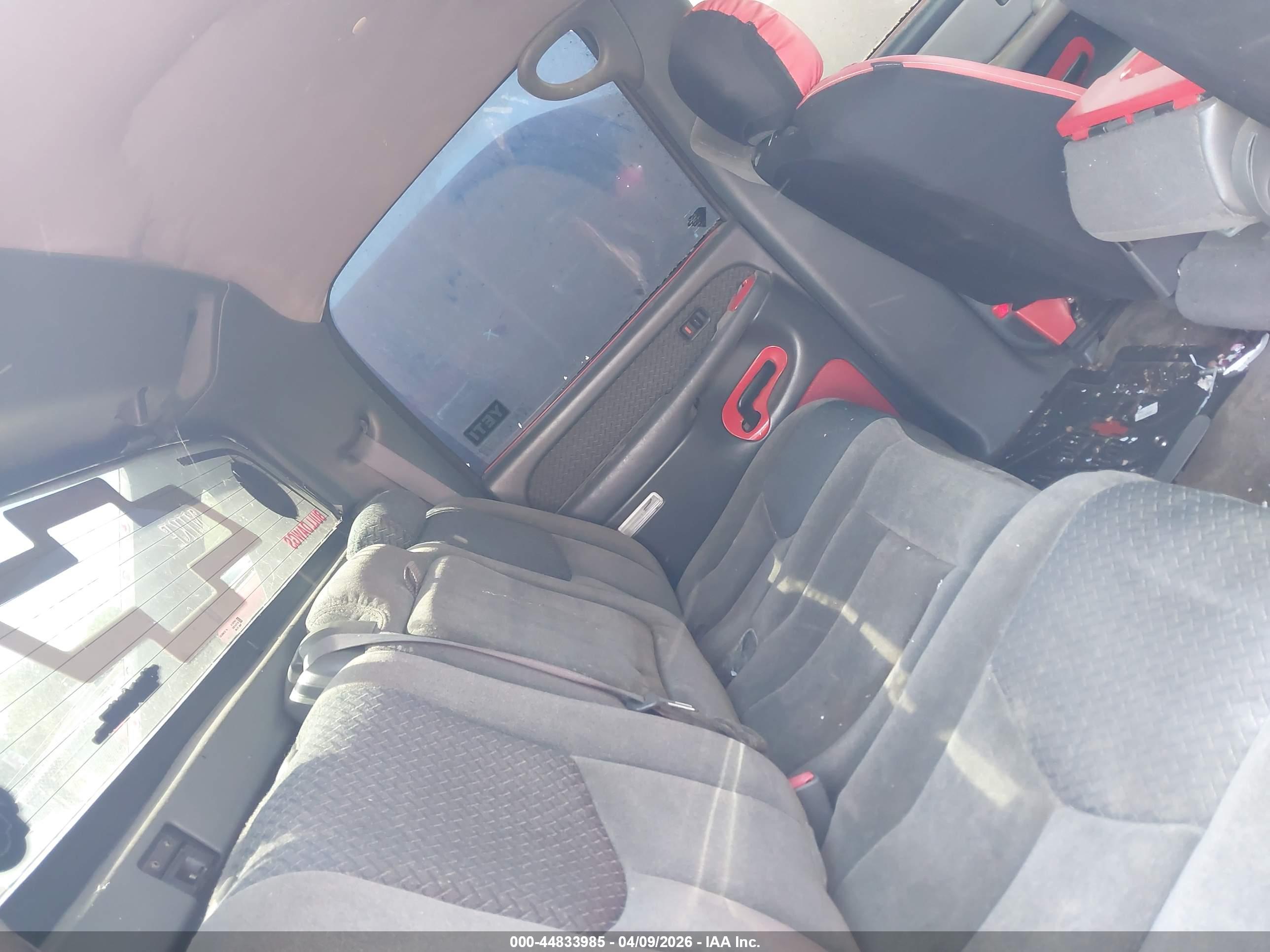 CHEVROLET AVALANCHE image 8