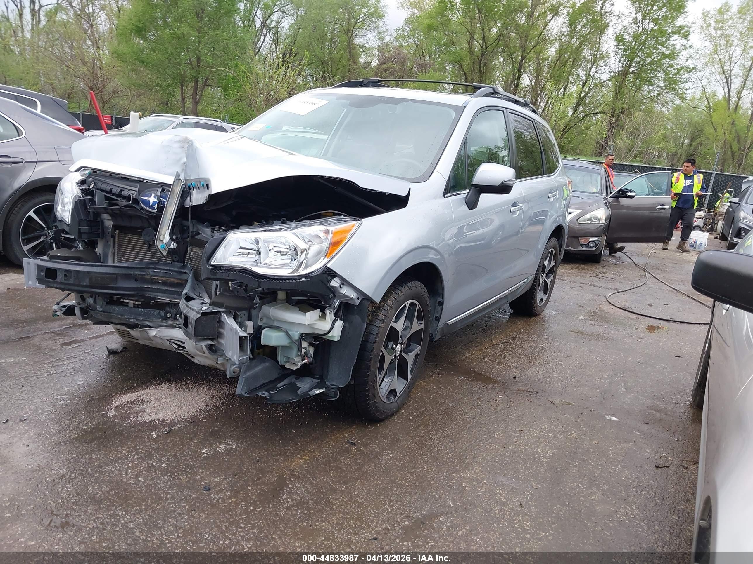 SUBARU FORESTER image 2