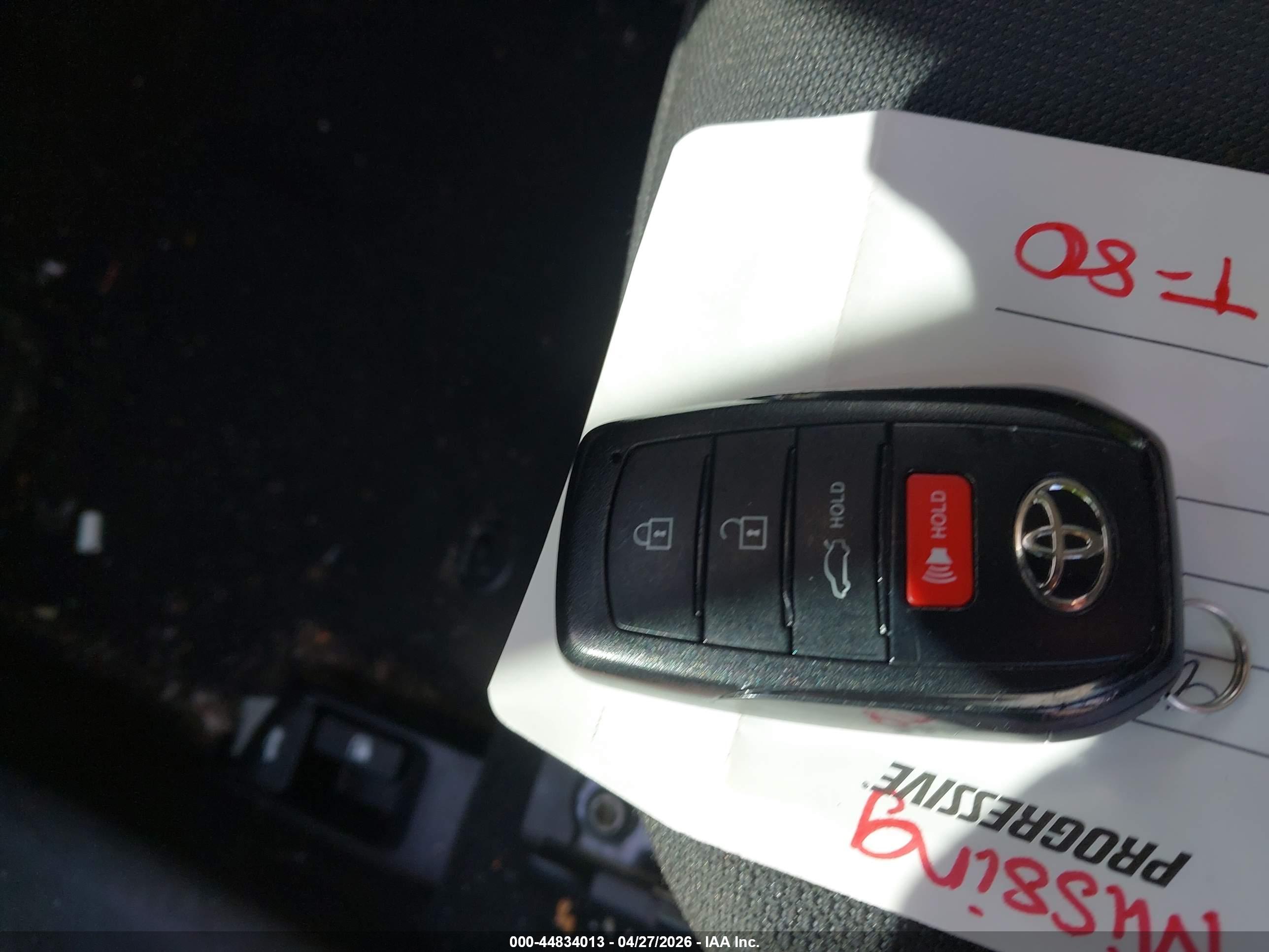 TOYOTA COROLLA image 11