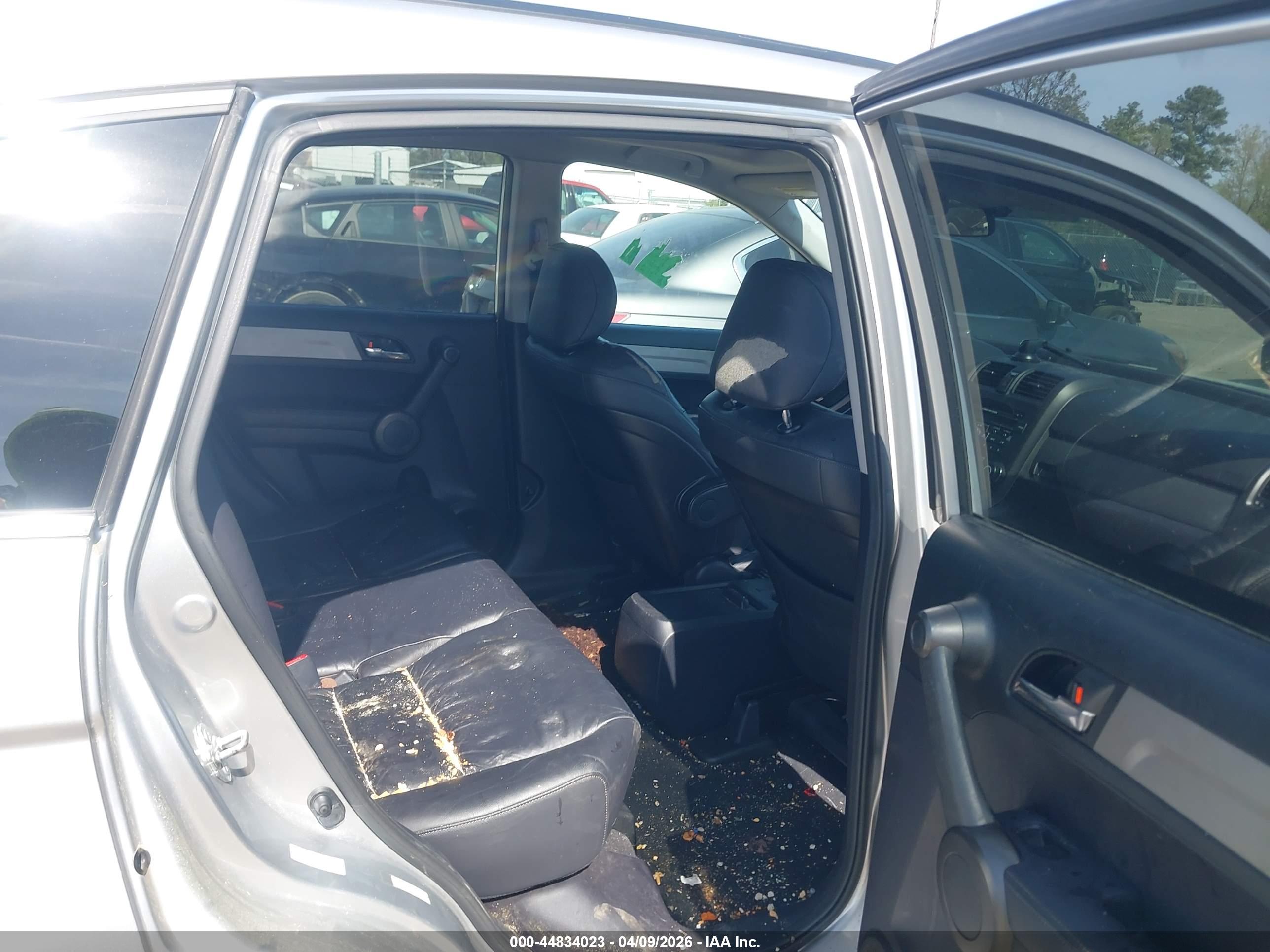 HONDA CR-V image 8