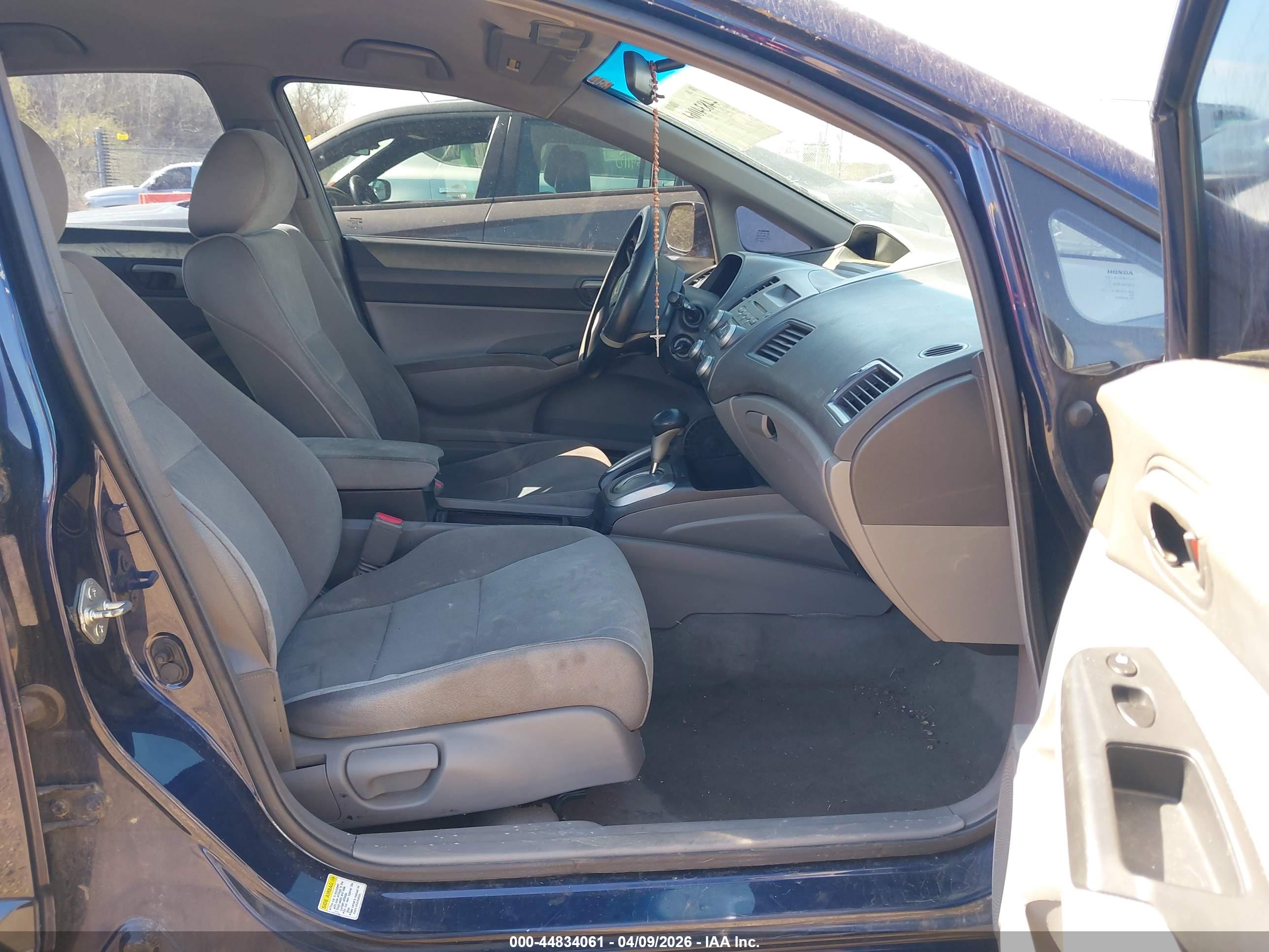 HONDA CIVIC image 5