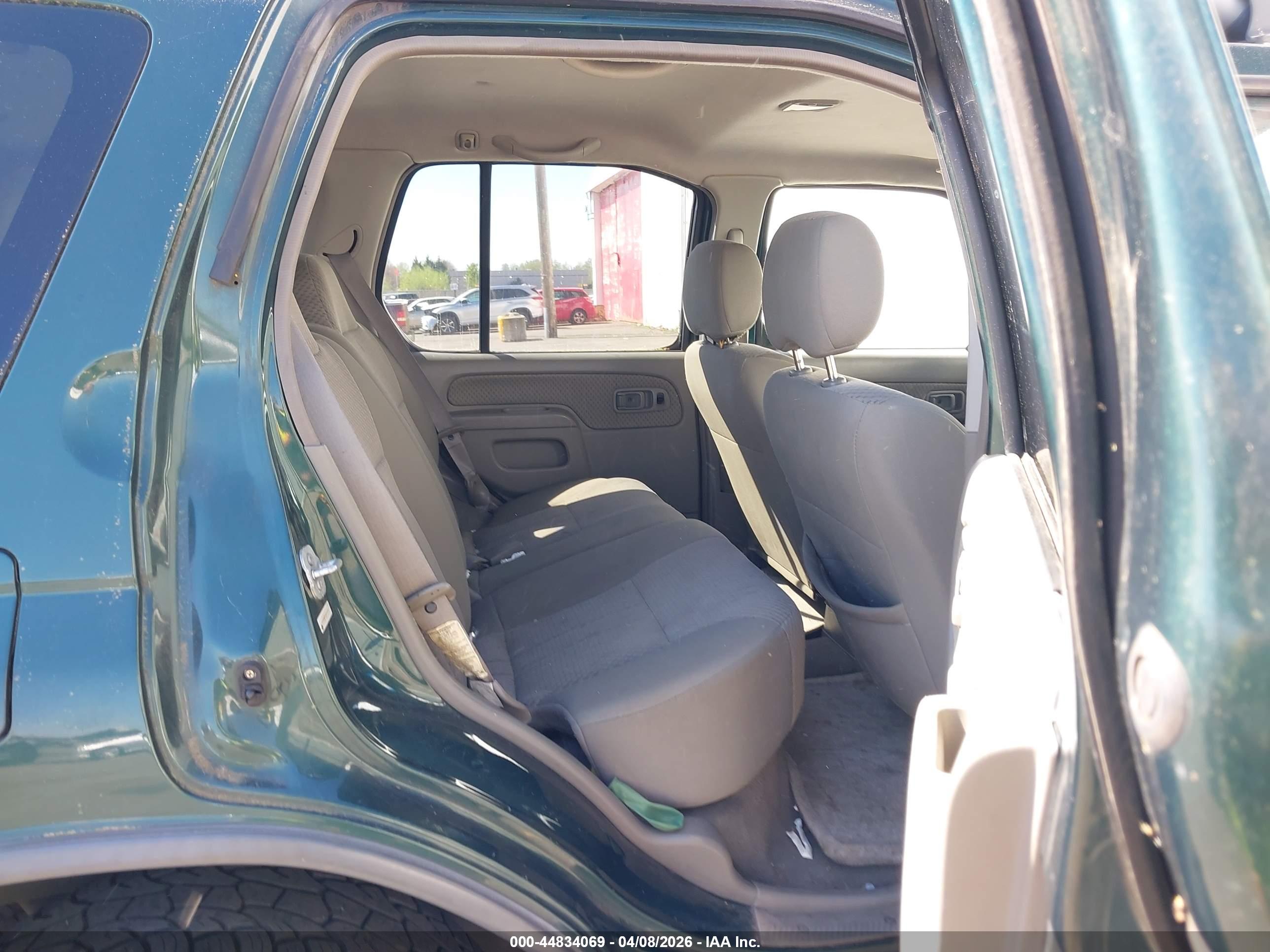 NISSAN XTERRA image 8