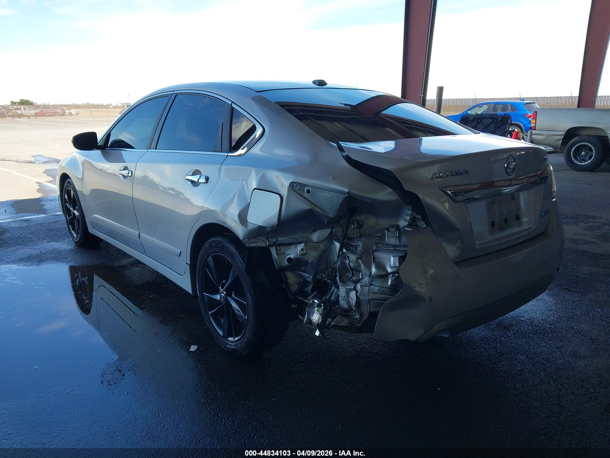 NISSAN ALTIMA image 6