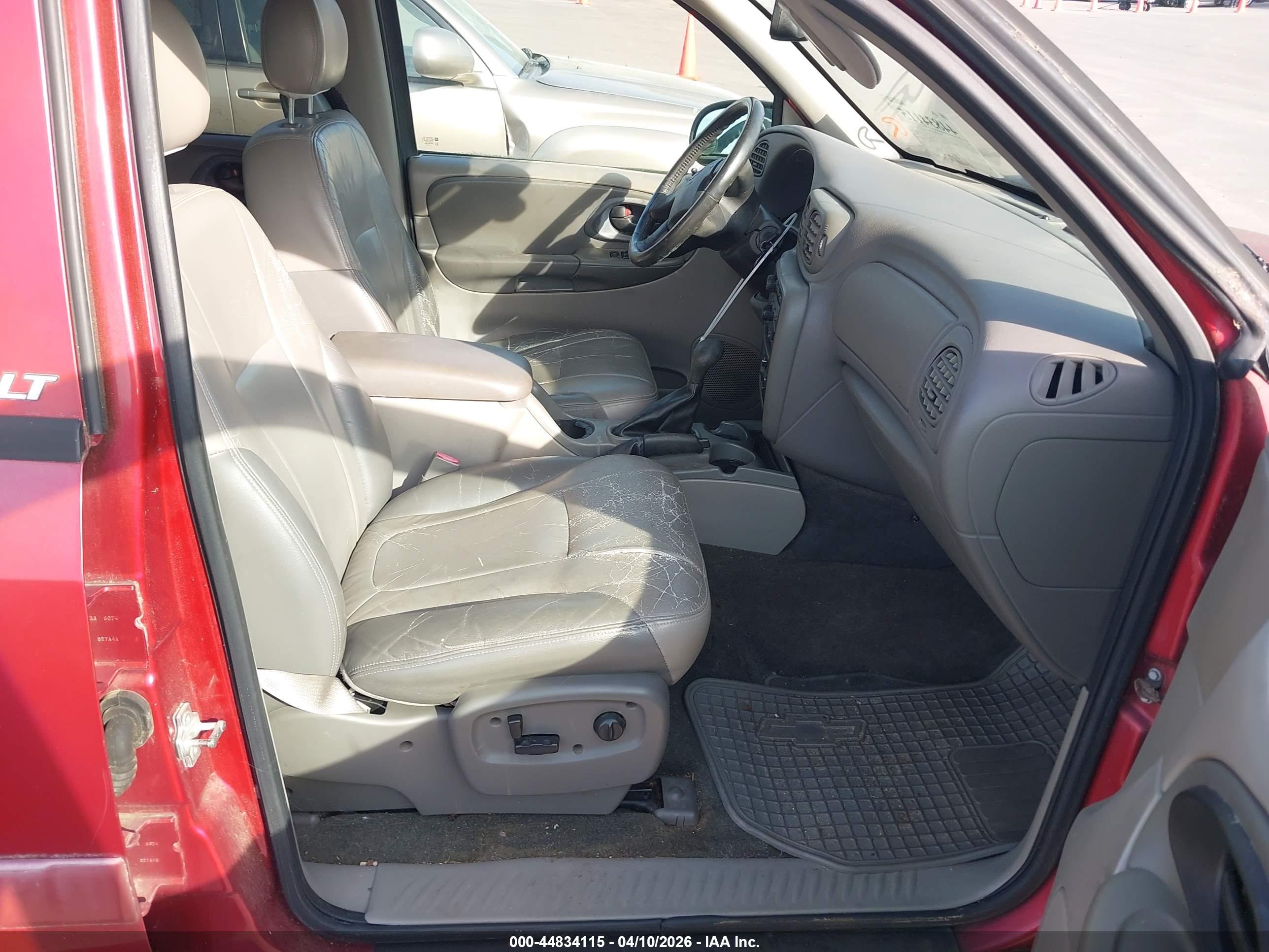 CHEVROLET TRAILBLAZER image 5
