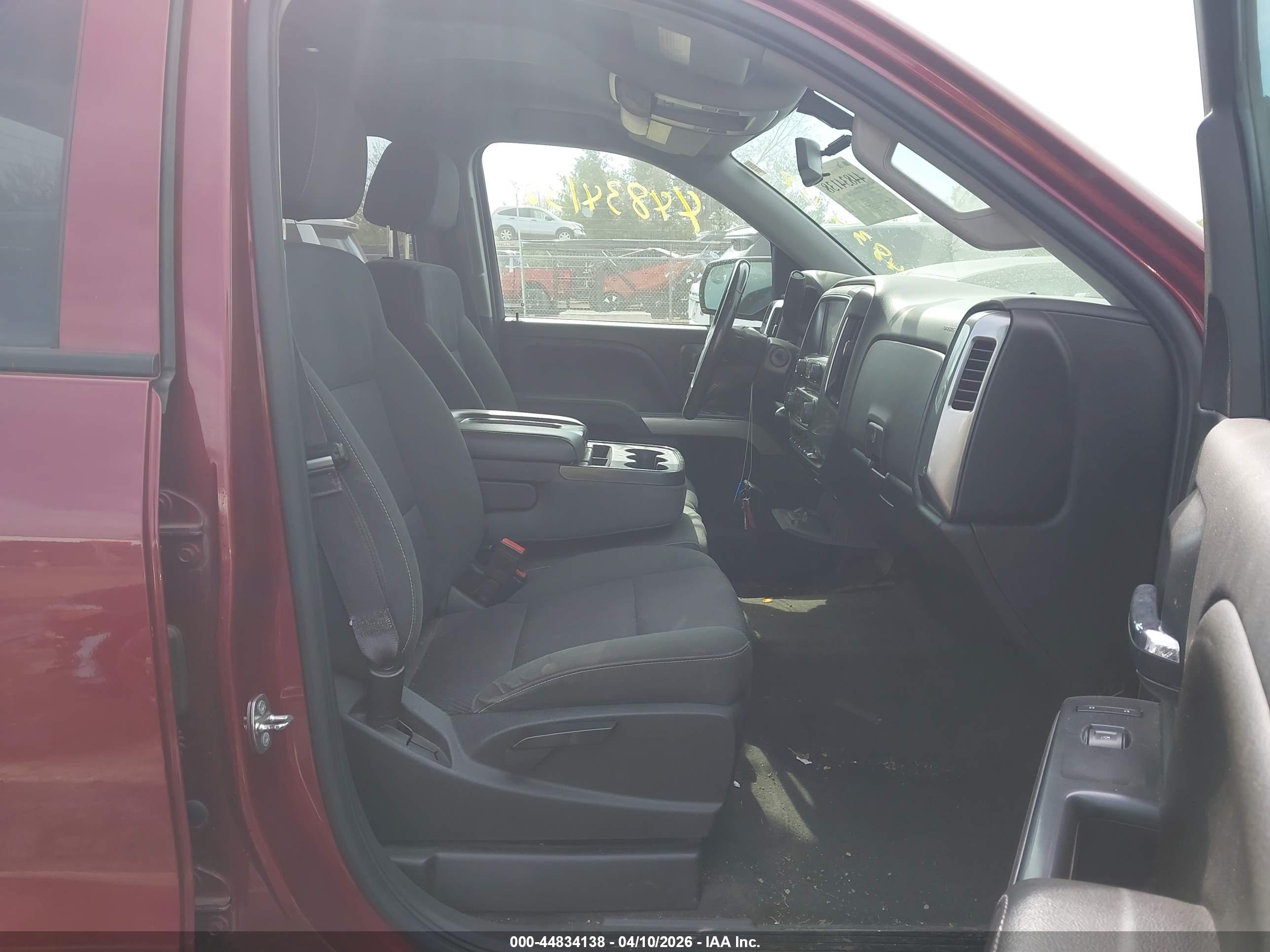 CHEVROLET SILVERADO image 5
