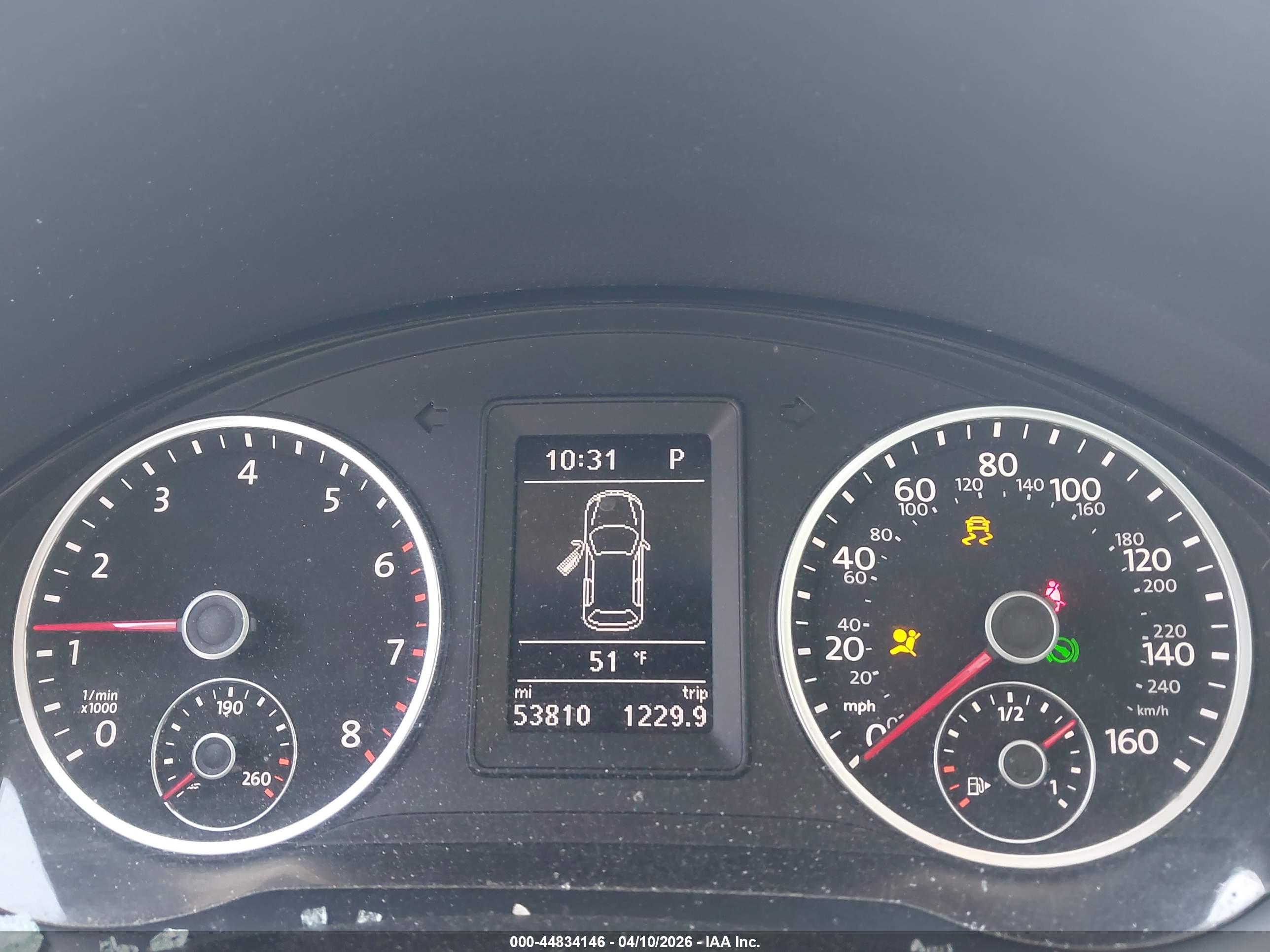 VOLKSWAGEN TIGUAN image 7