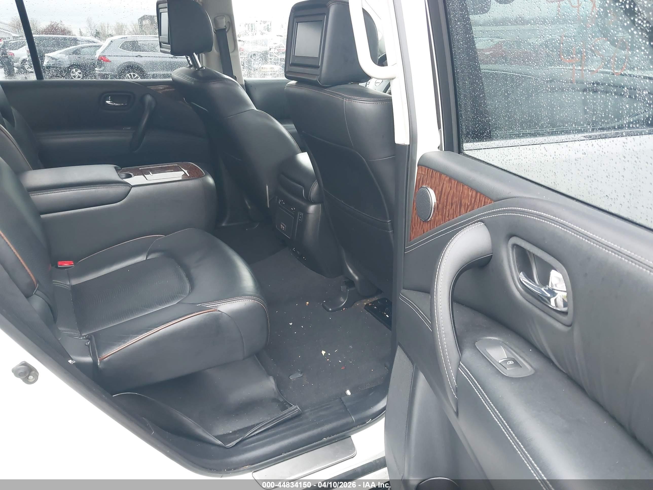 NISSAN ARMADA image 8