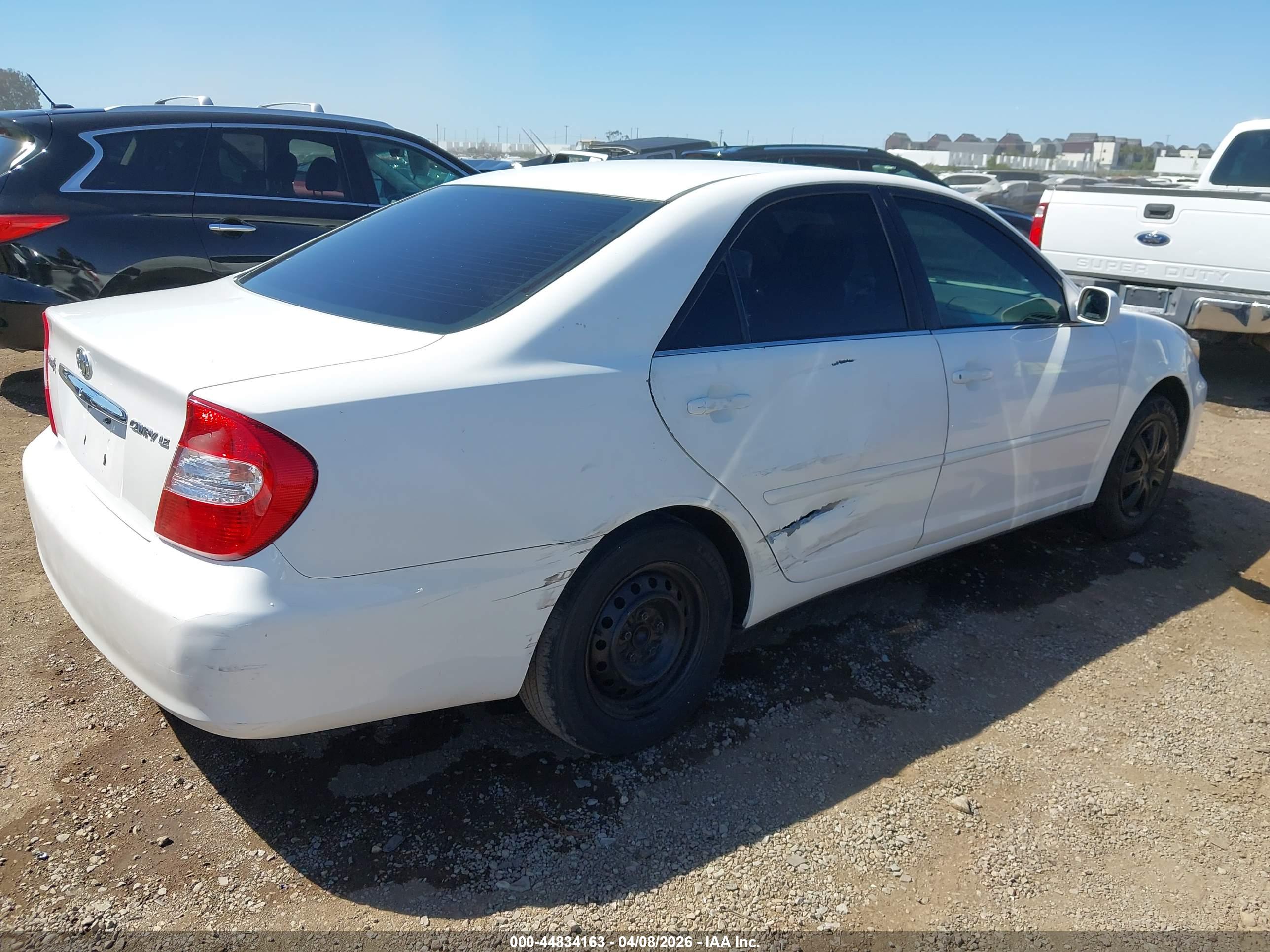 TOYOTA CAMRY image 4