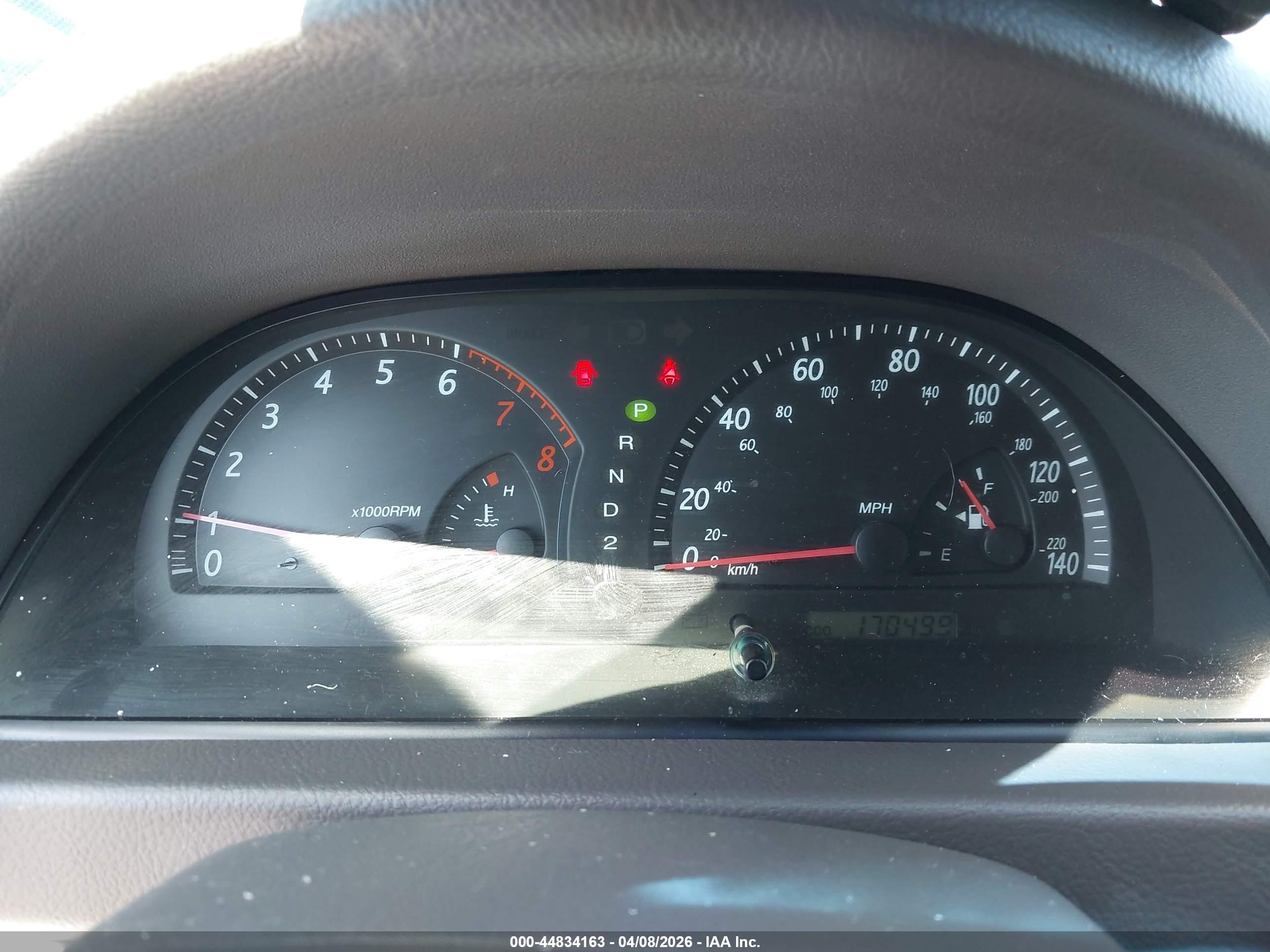 TOYOTA CAMRY image 7