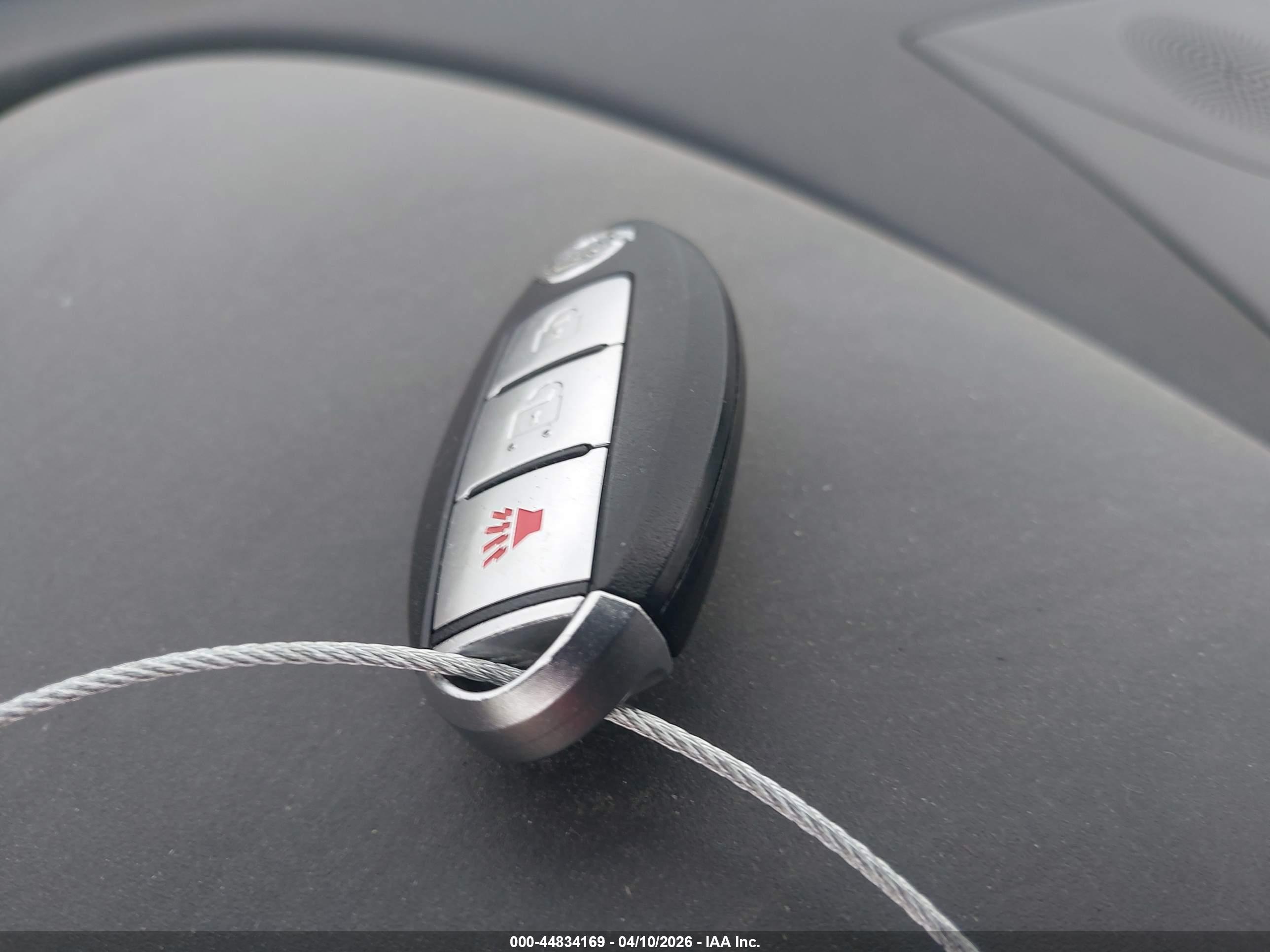 NISSAN ROGUE image 11