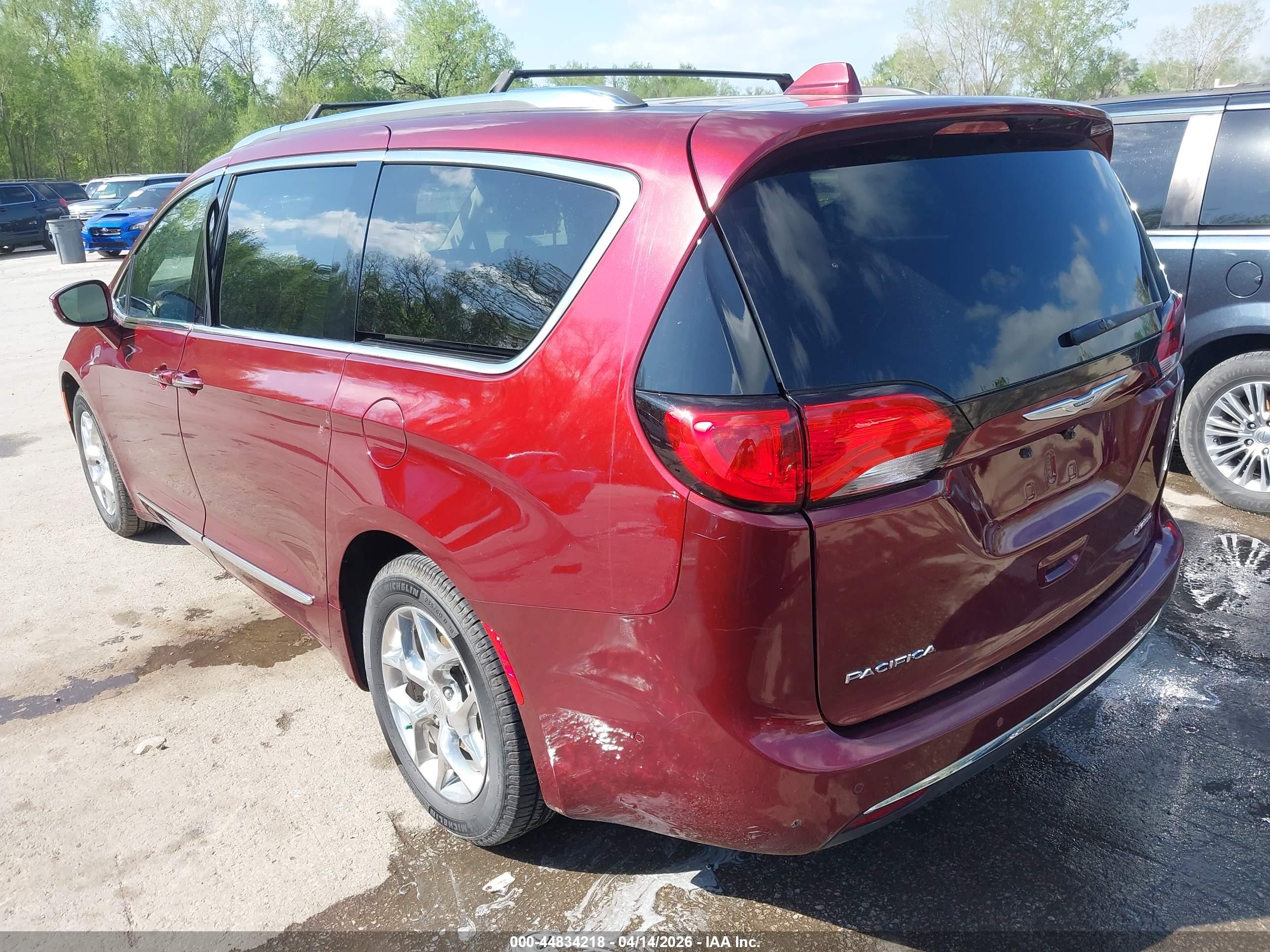 CHRYSLER PACIFICA image 3