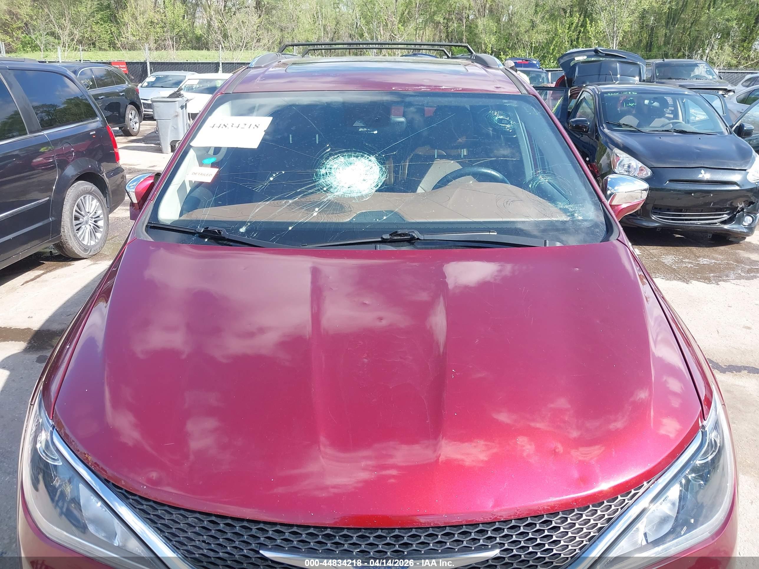 CHRYSLER PACIFICA image 6