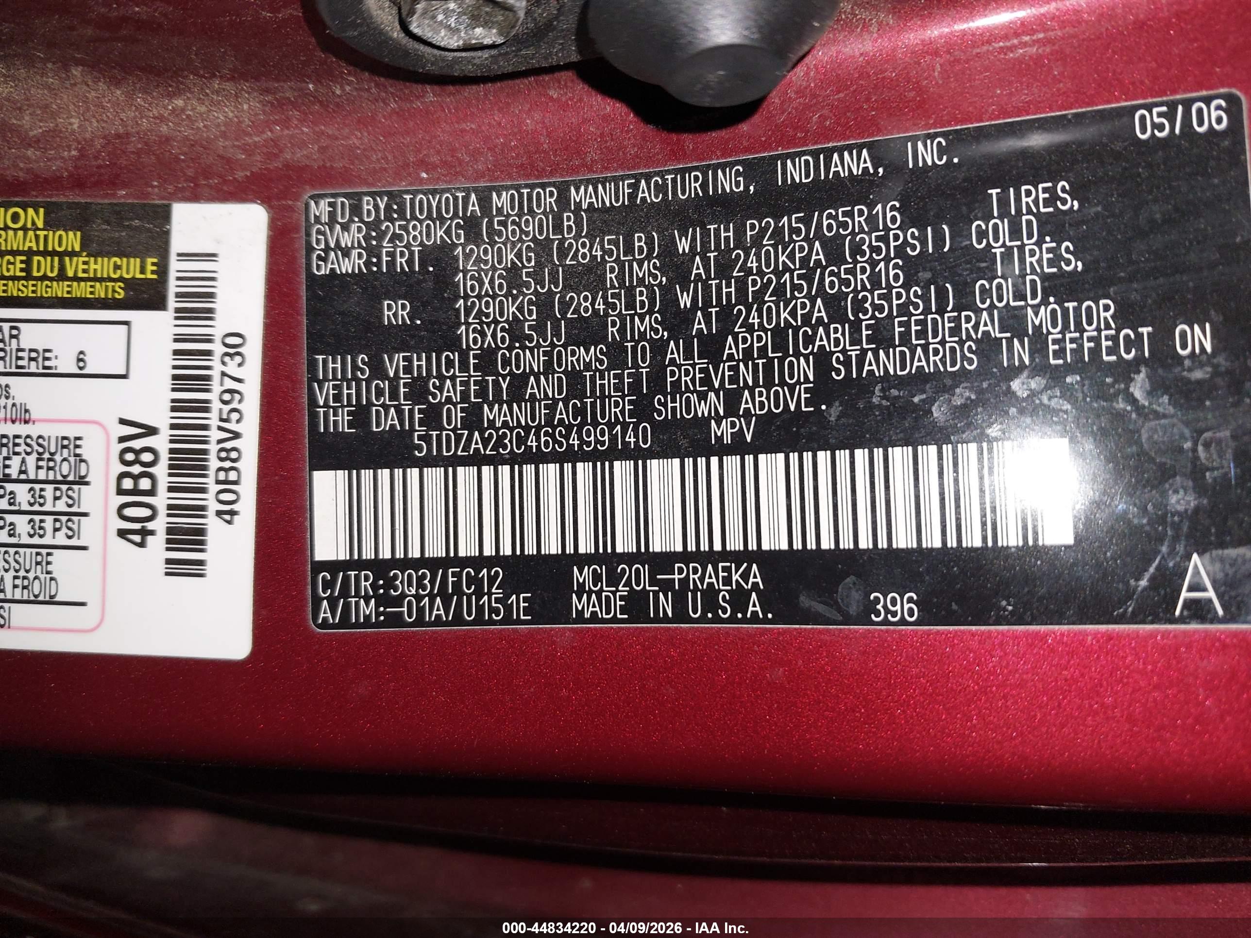 TOYOTA SIENNA image 9