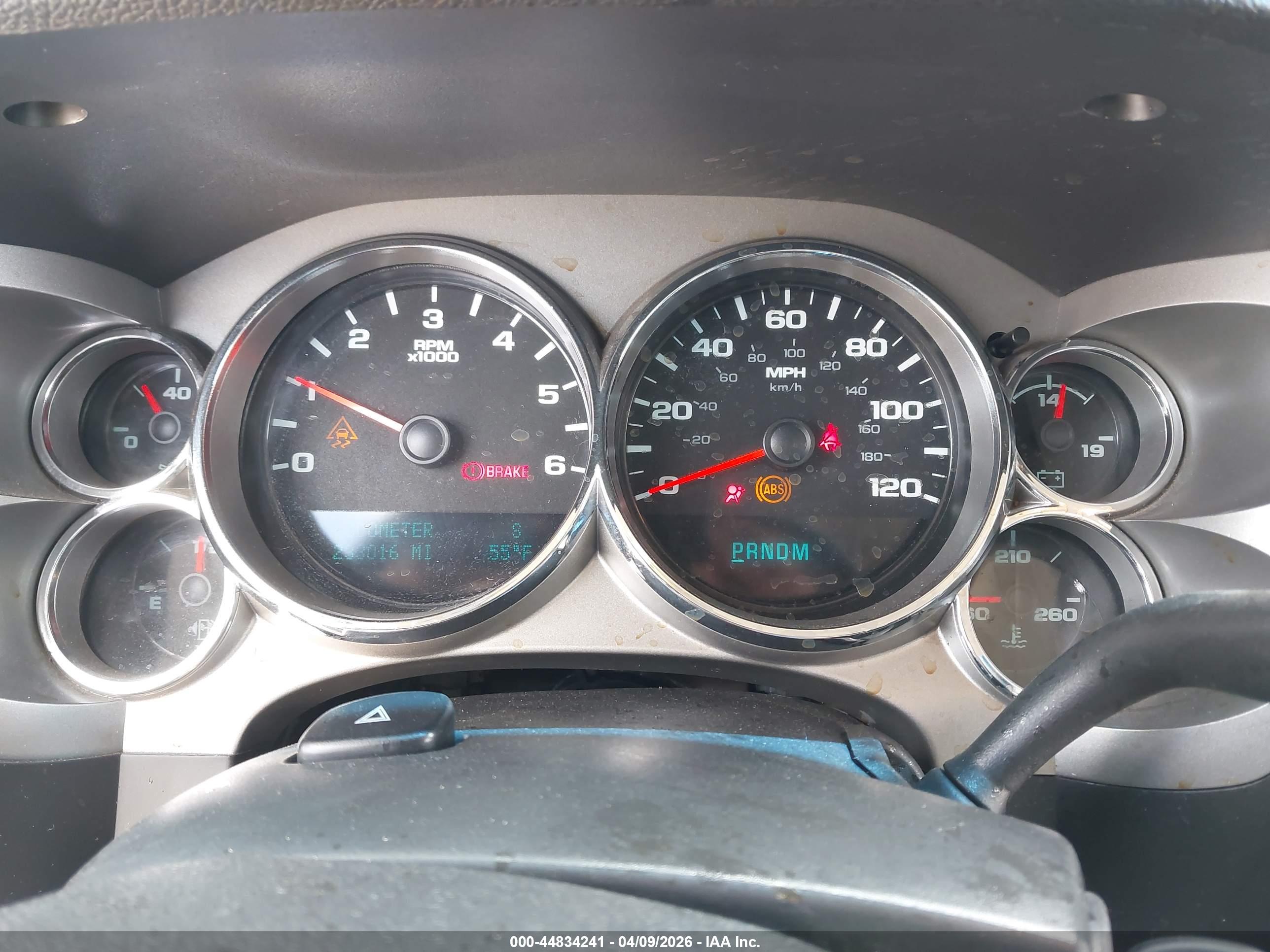 CHEVROLET SILVERADO image 7