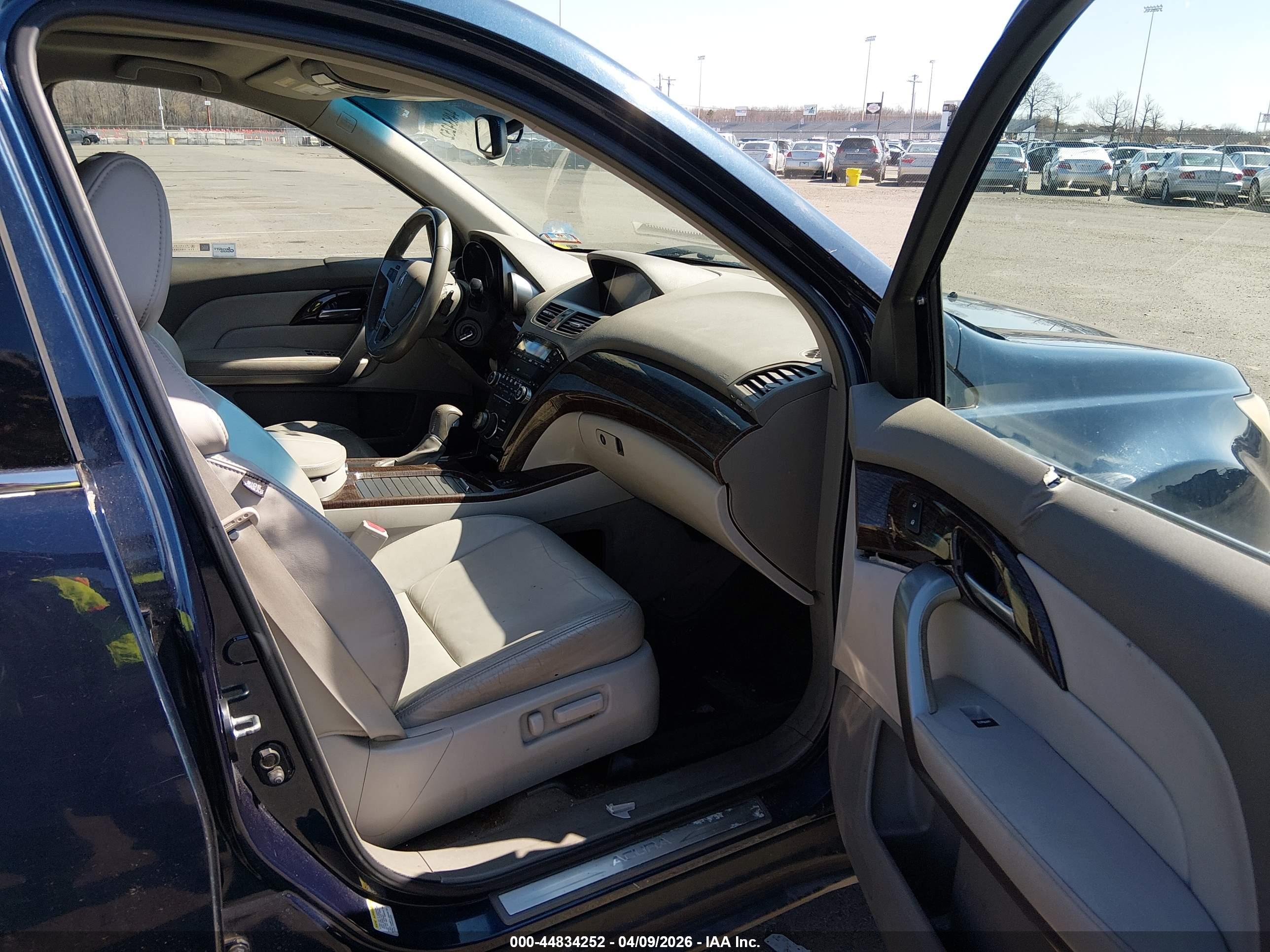 ACURA MDX image 5