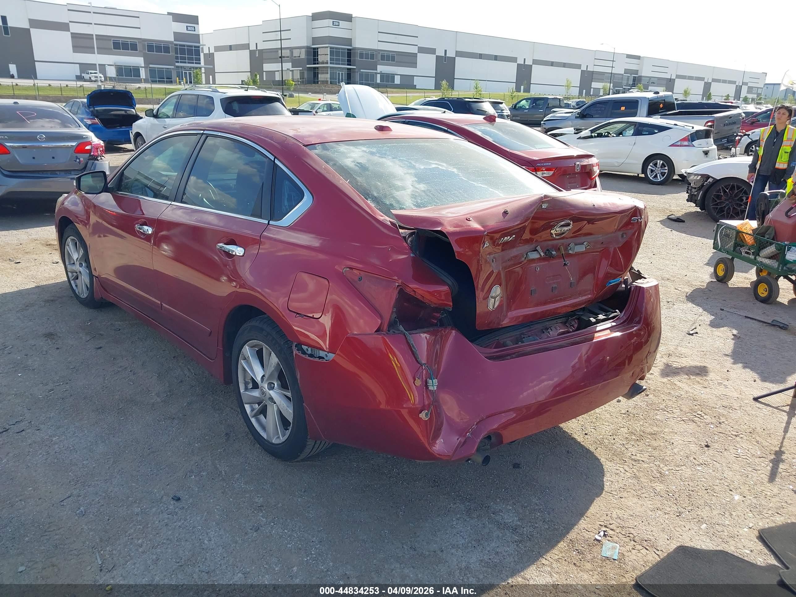 NISSAN ALTIMA image 3