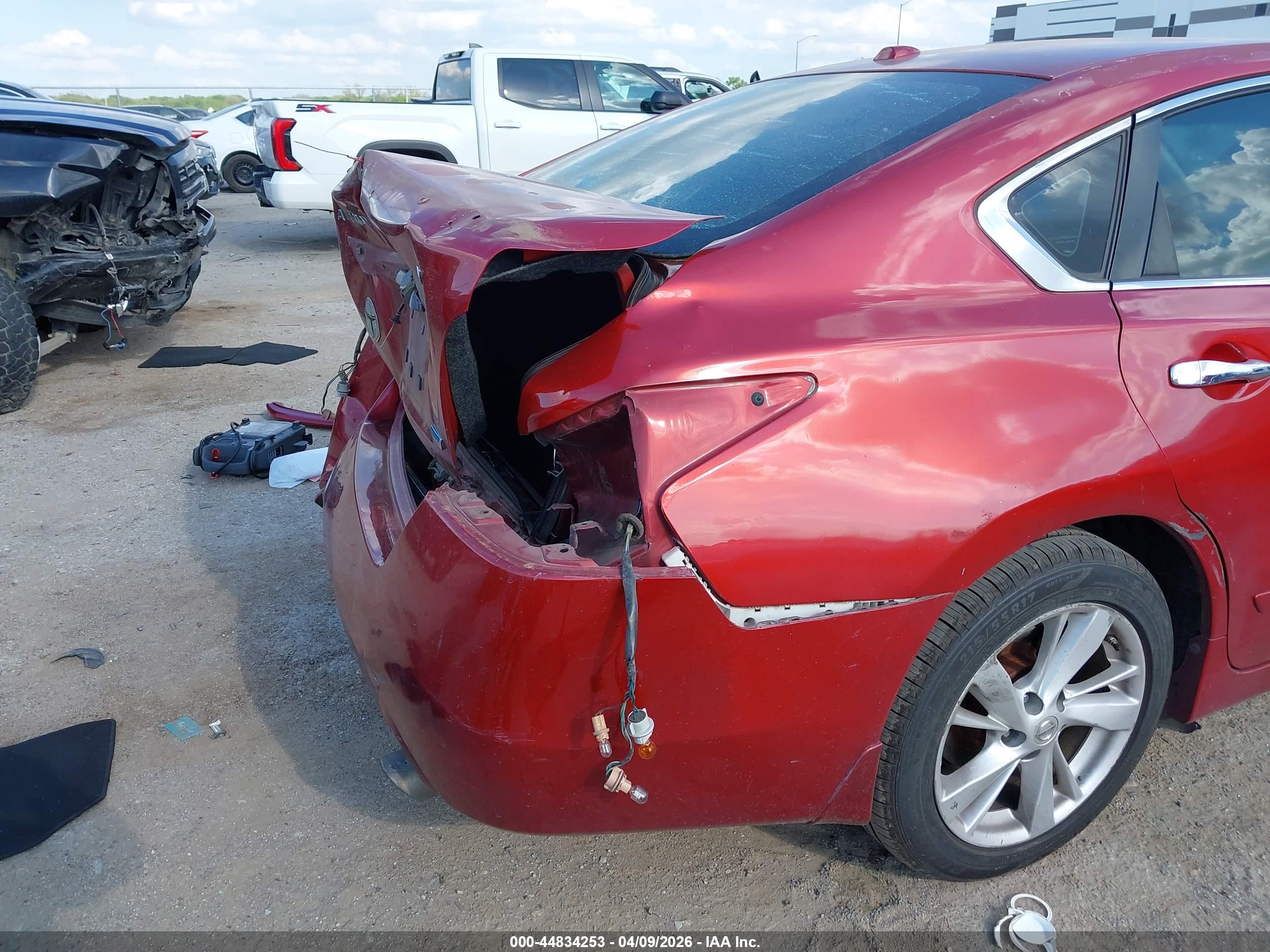 NISSAN ALTIMA image 6