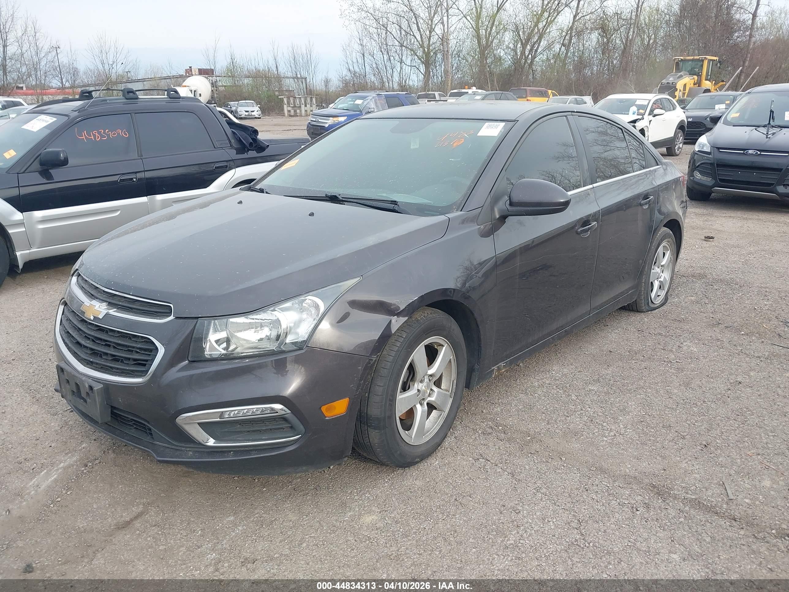 CHEVROLET CRUZE image 2