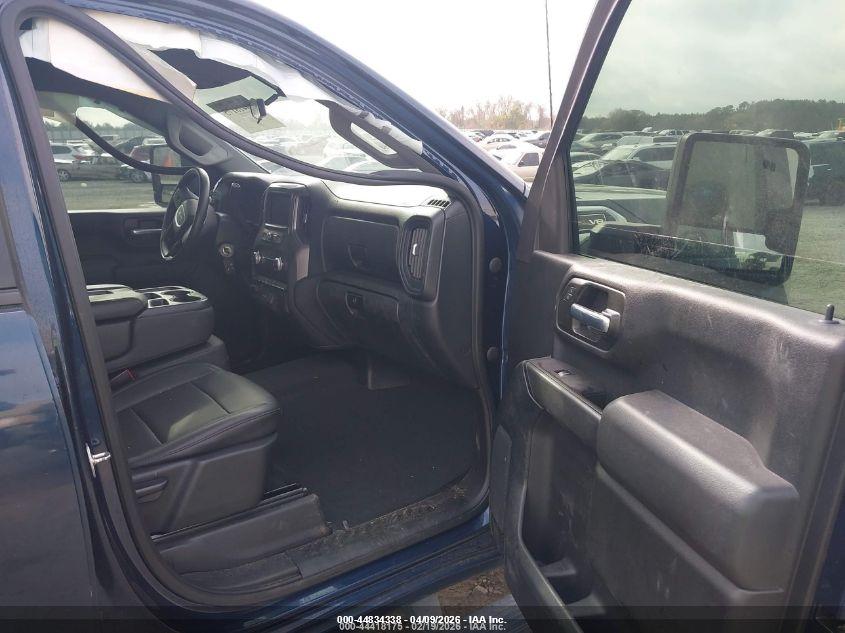 GMC SIERRA image 5