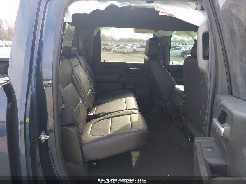GMC SIERRA image 7