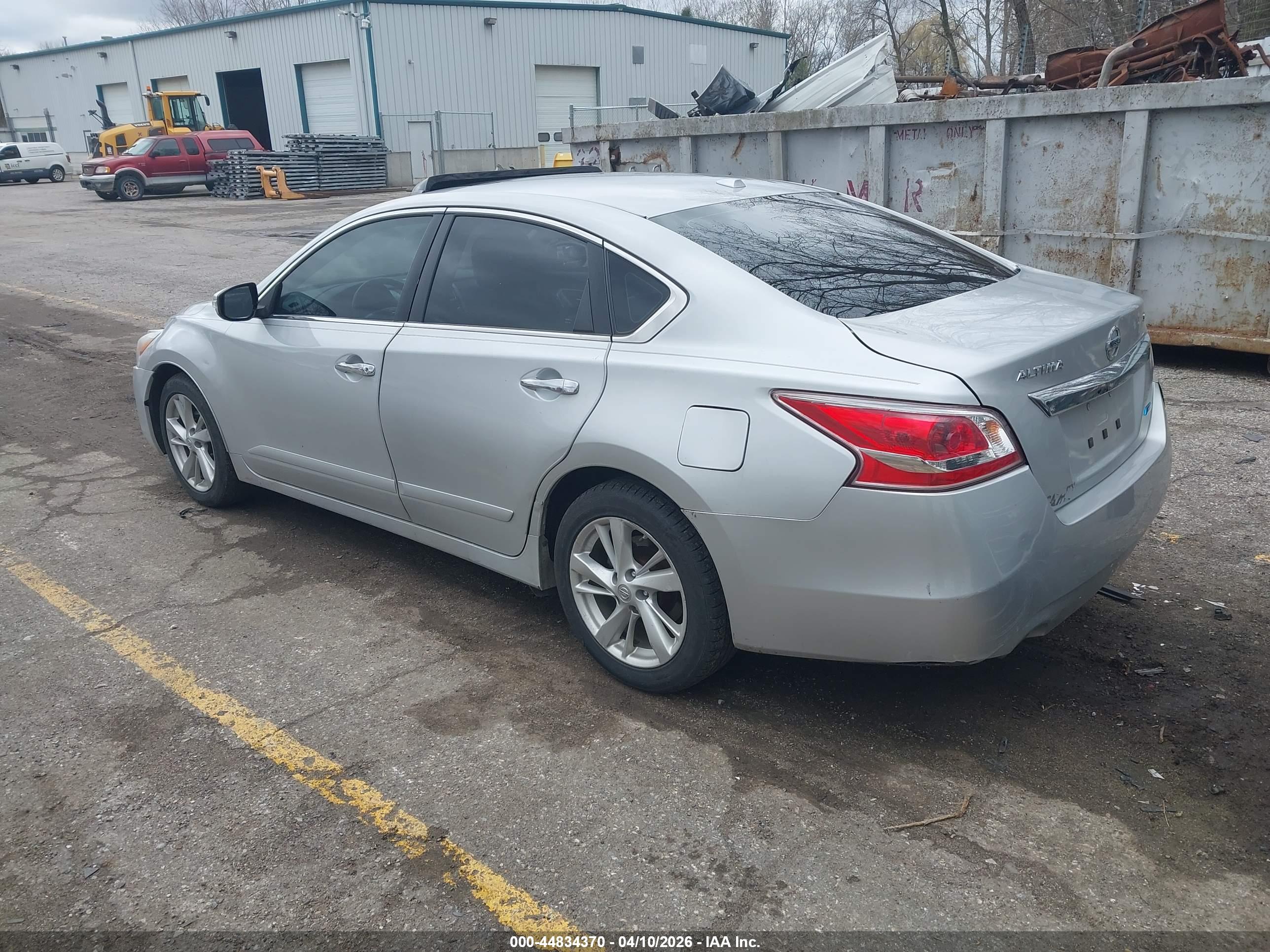 NISSAN ALTIMA image 3